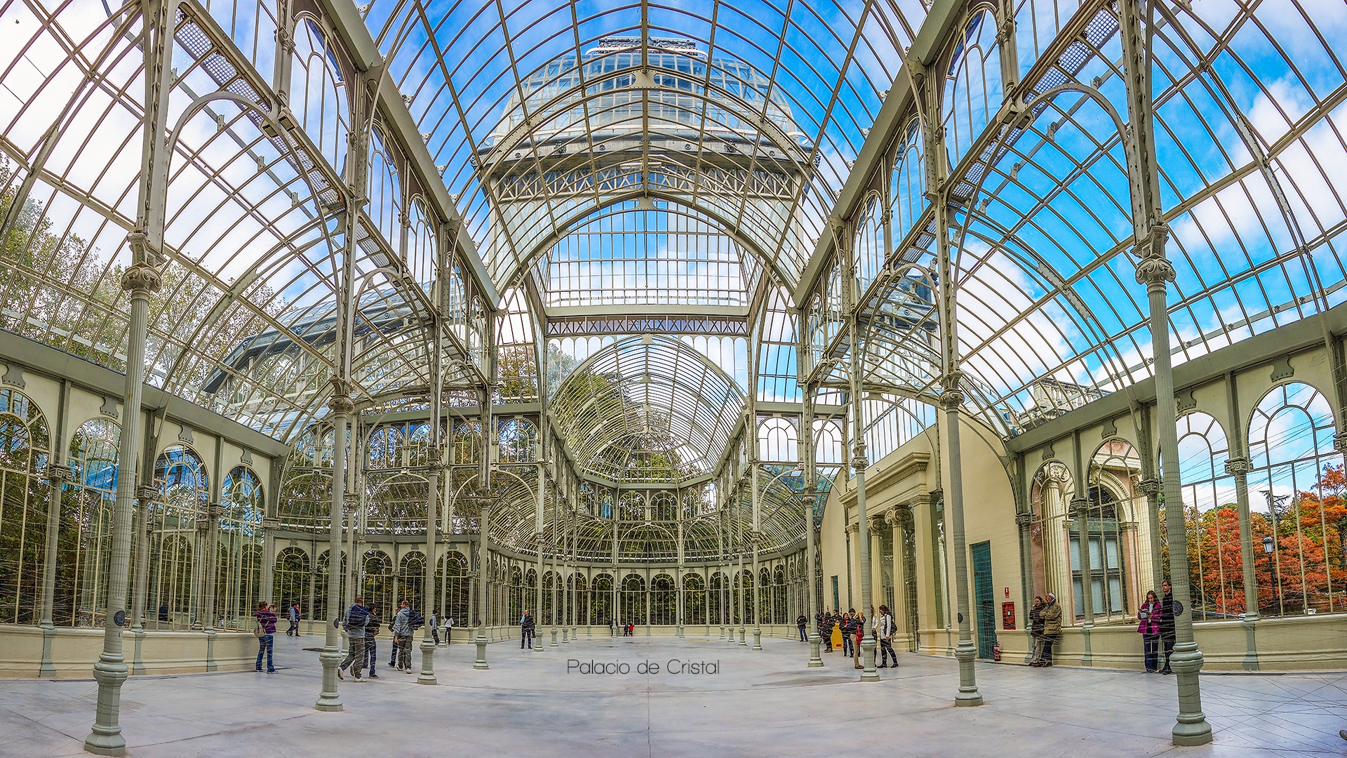 man made, palacio de cristal