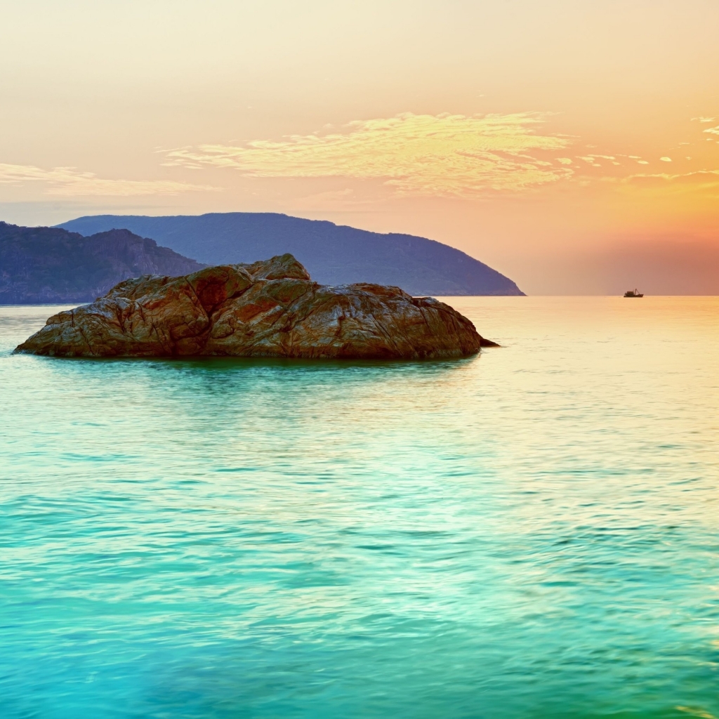 Download mobile wallpaper Landscape, Water, Sunset, Sky, Sea, Sun, Horizon, Earth, Panorama, Island for free.