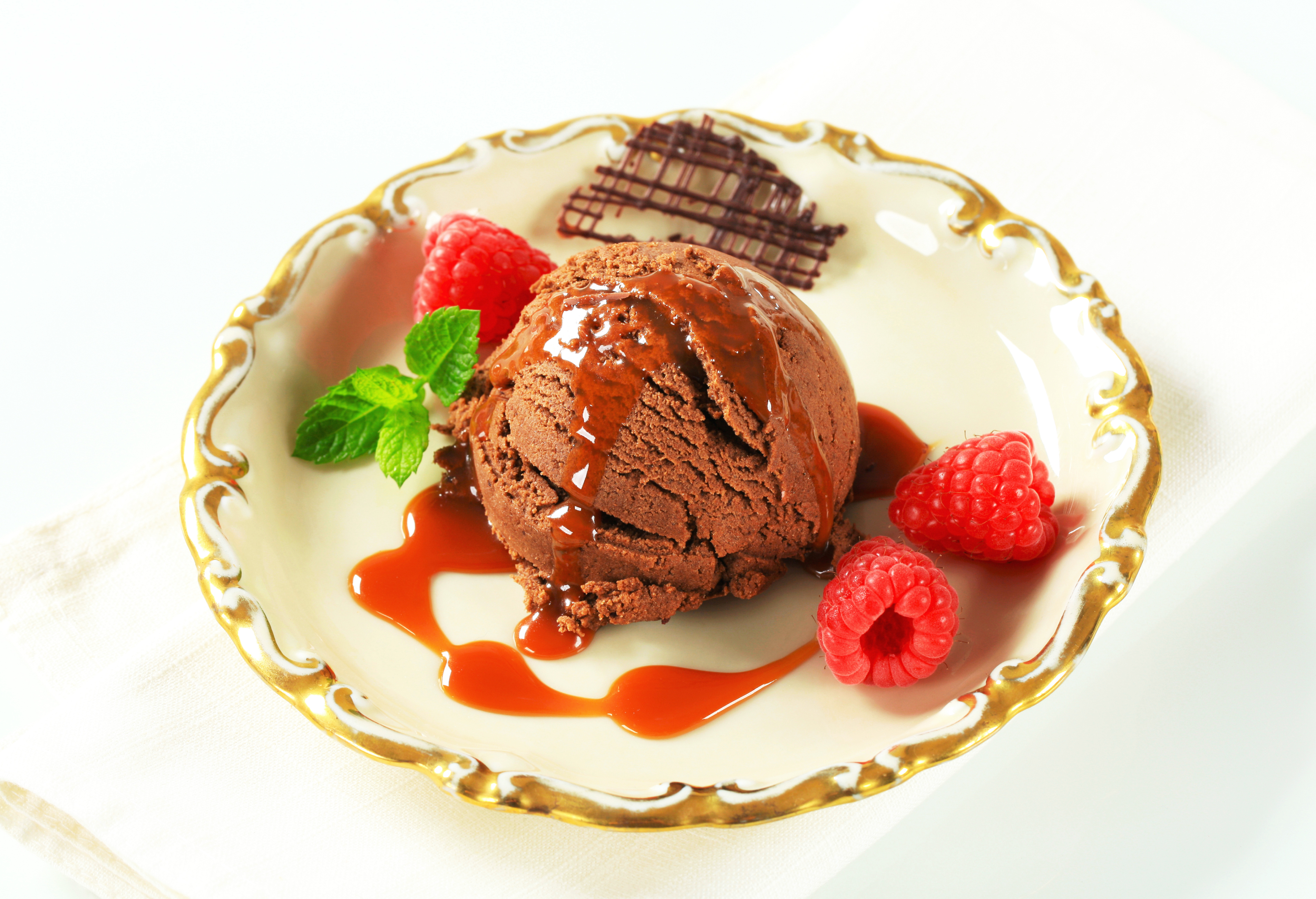 Download mobile wallpaper Food, Chocolate, Raspberry, Ice Cream for free.