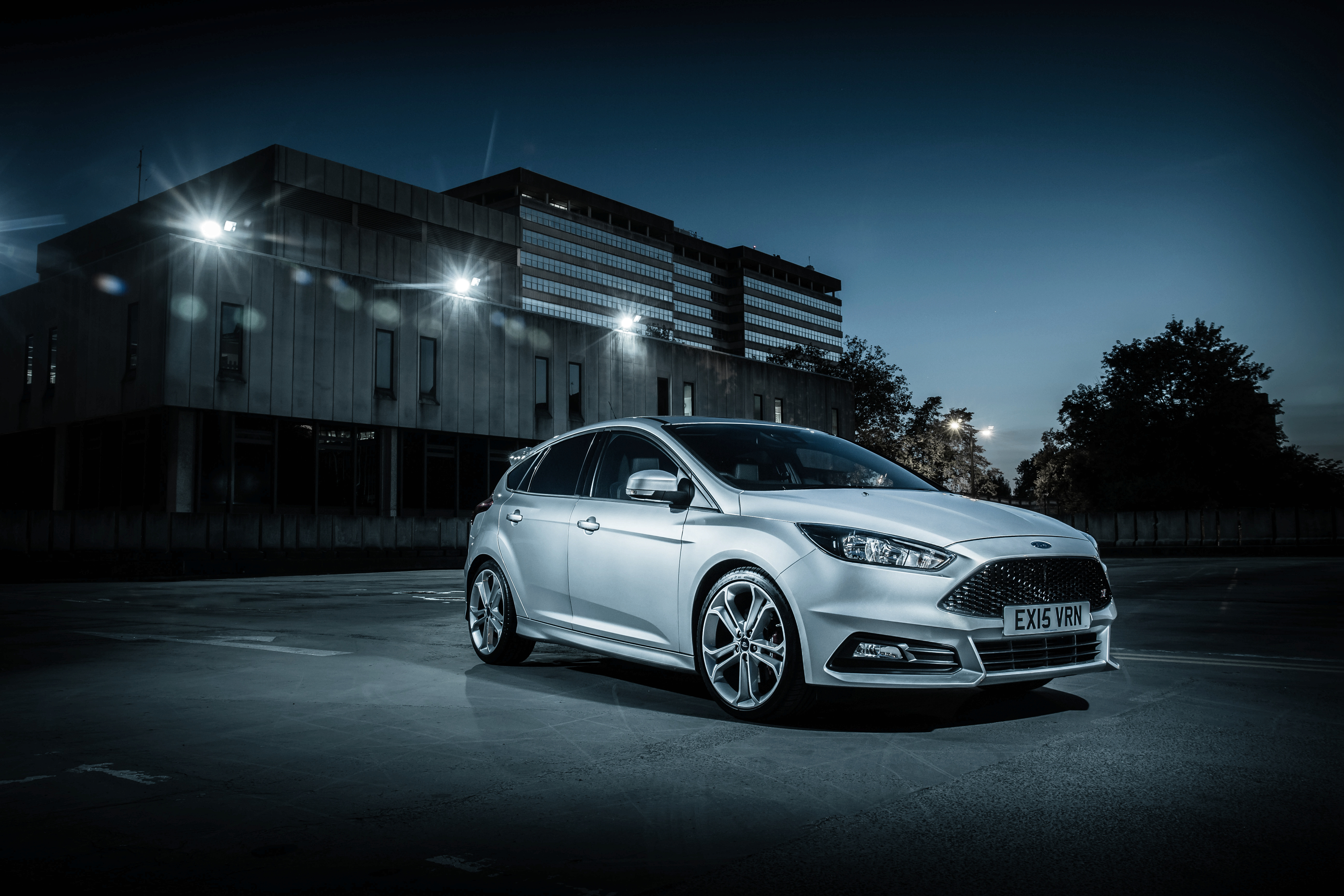 Free download wallpaper Ford, Car, Ford Focus, Compact Car, Vehicles, White Car on your PC desktop