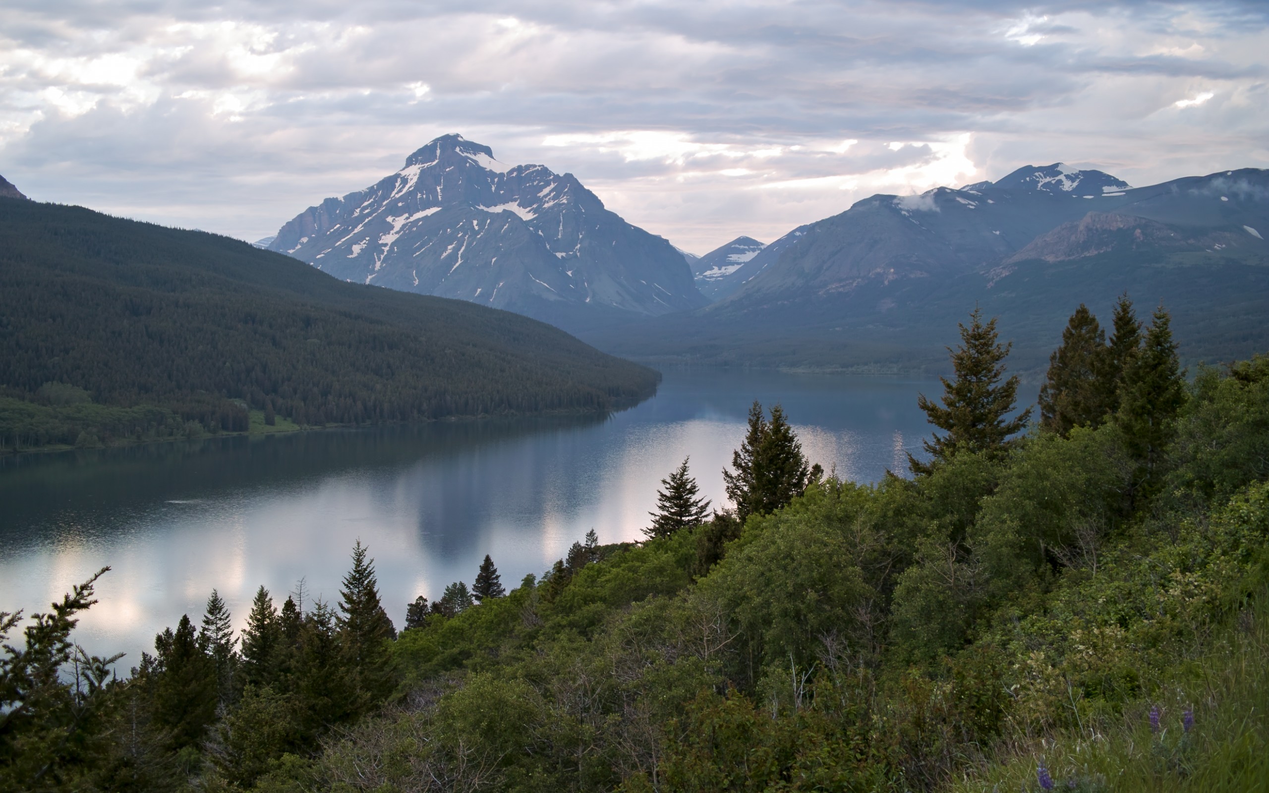Téléchargez des papiers peints mobile Deux Lac Medicine, Parc National Des Glaciers, Montagnes, Lac, Montagne, Terre/nature gratuitement.