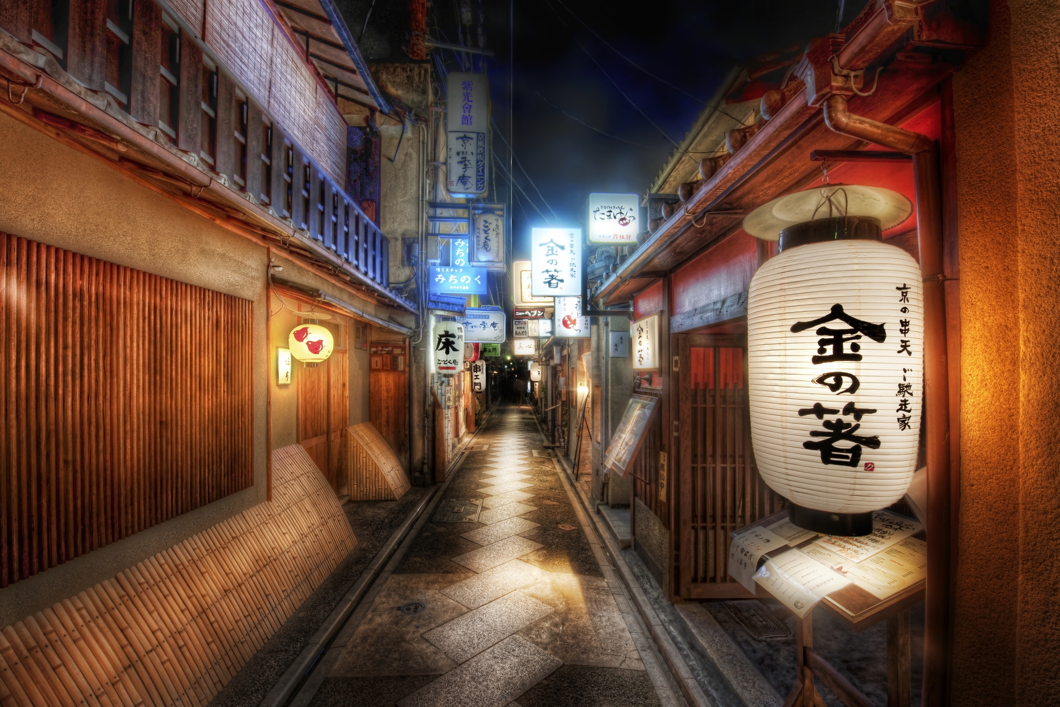 PCデスクトップに都市, 路地, 日本, 夜, 京都, マンメイド, 灯籠画像を無料でダウンロード