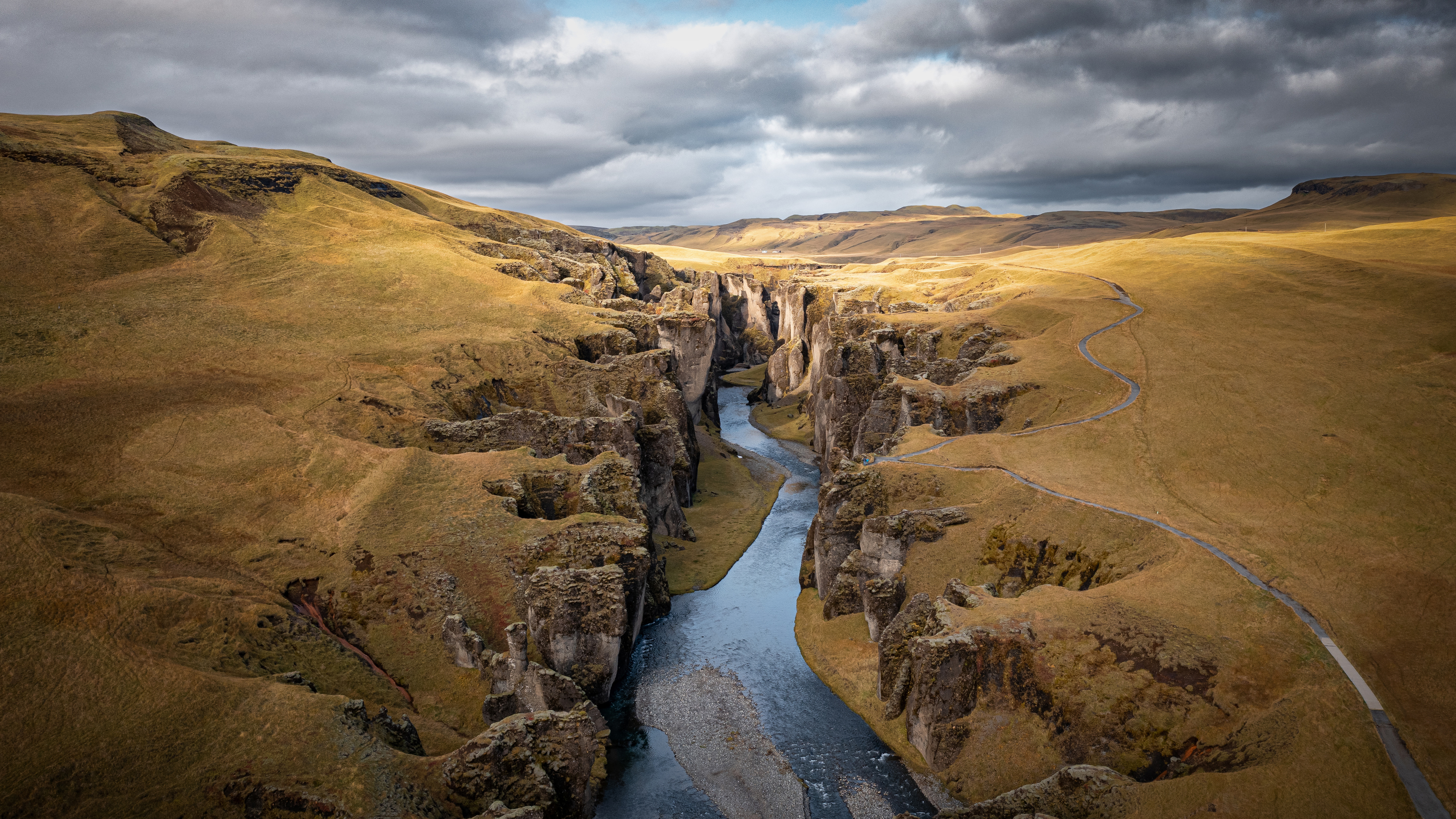 Baixar papel de parede para celular de Natureza, Islândia, Terra/natureza, Cânion gratuito.