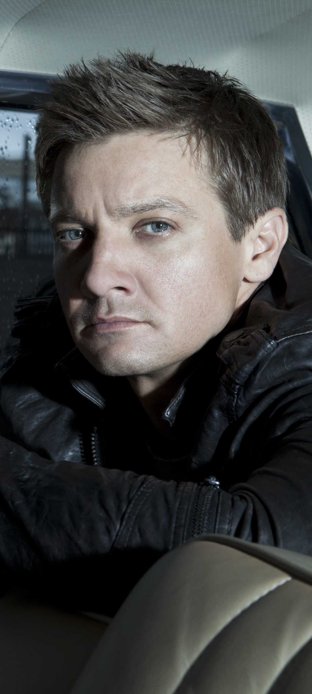 Baixar papel de parede para celular de Americano, Celebridade, Ator, Jeremy Renner gratuito.