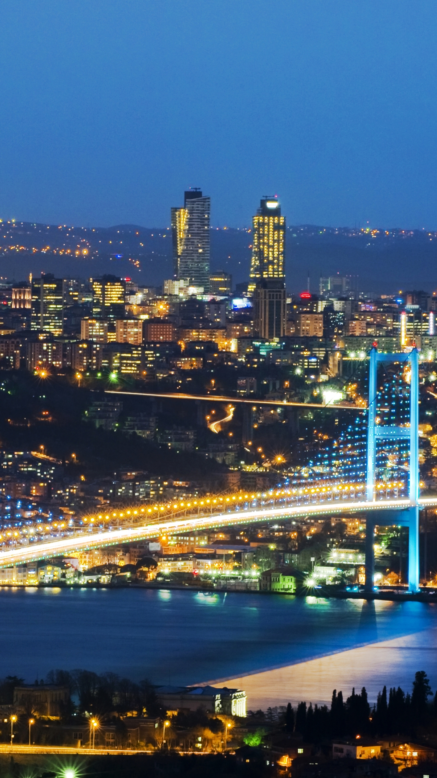 Descarga gratuita de fondo de pantalla para móvil de Puentes, Noche, Pavo, Turquía, Estanbul, Estambul, Hecho Por El Hombre, Puente De Bósforo, Bósforo.