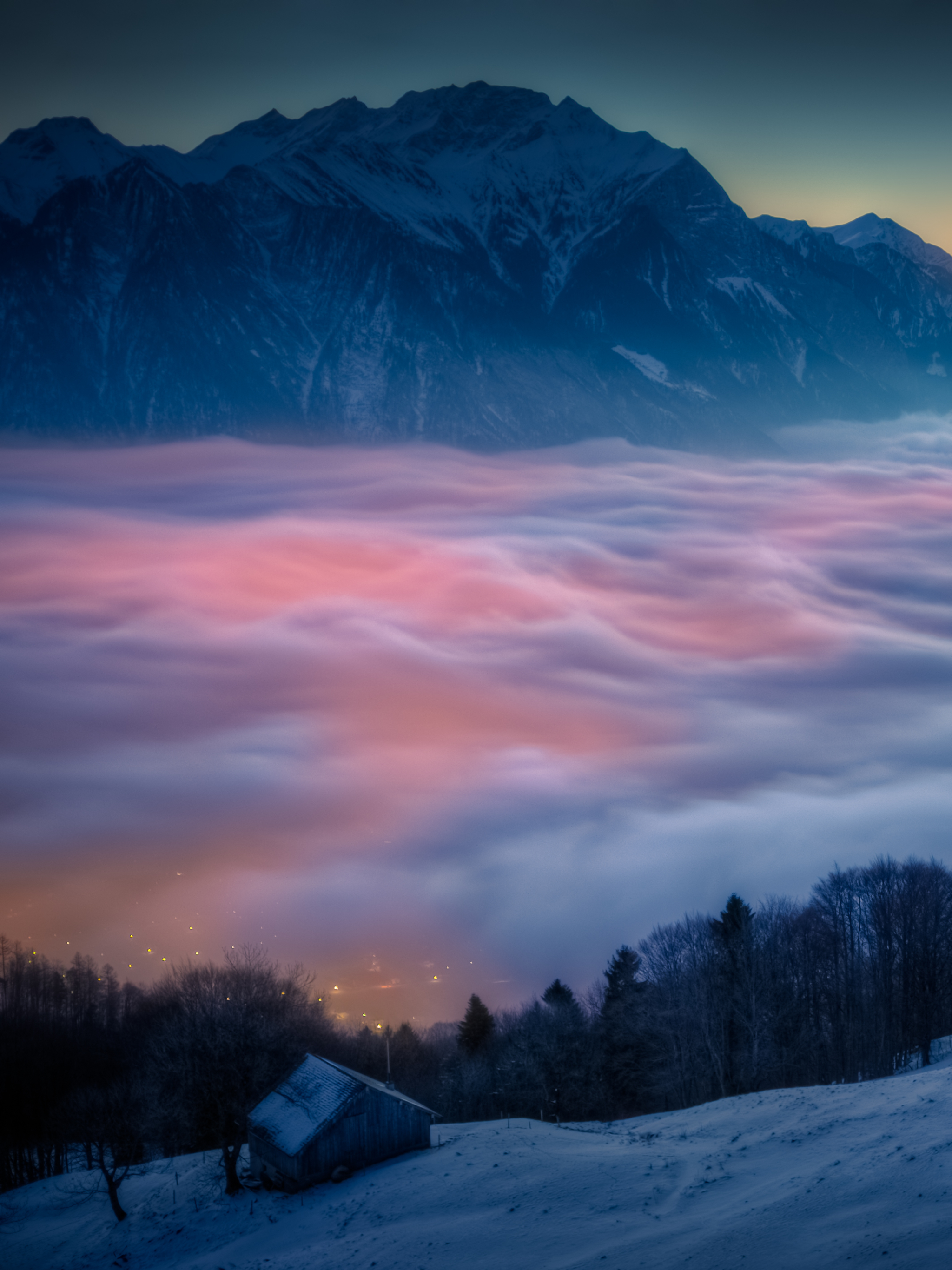 Handy-Wallpaper Landschaft, Winter, Abend, Wolke, Fotografie, Wolkenmeer kostenlos herunterladen.