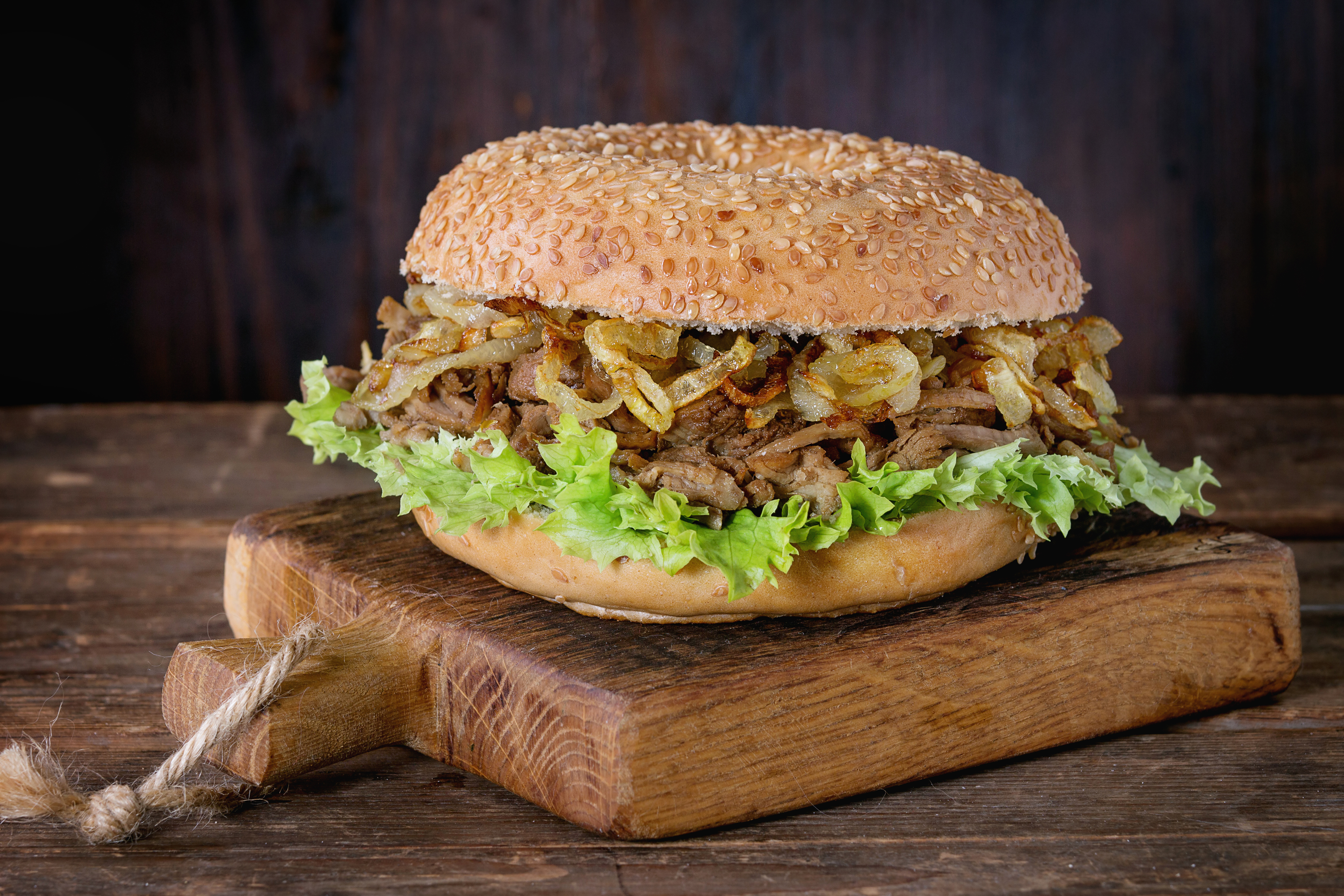 Handy-Wallpaper Fleisch, Hamburger, Brot, Nahrungsmittel kostenlos herunterladen.
