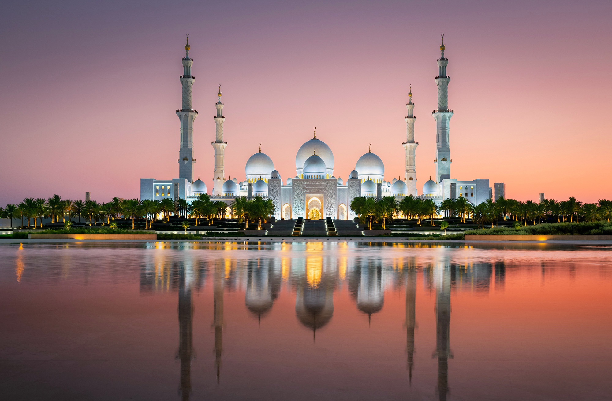 475325 Bild herunterladen vereinigte arabische emirate, religiös, scheich zayid moschee, abu dhabi, architektur, moschee, spiegelung, moscheen - Hintergrundbilder und Bildschirmschoner kostenlos