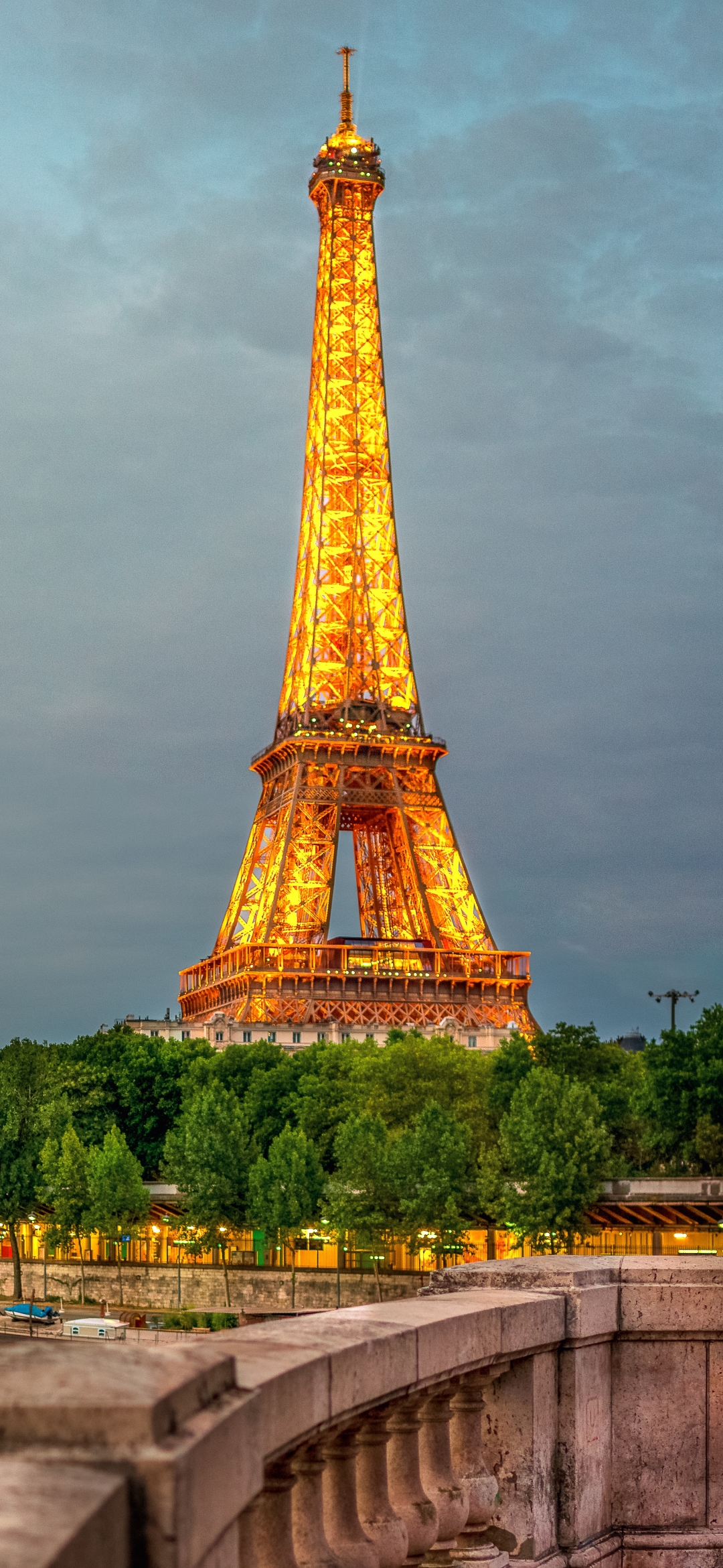 Download mobile wallpaper Paris, Eiffel Tower, Monuments, France, Boat, Monument, Man Made, Seine for free.