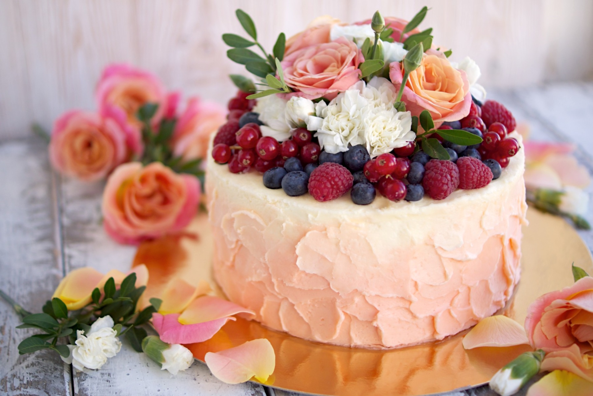 Download mobile wallpaper Food, Dessert, Flower, Cake, Berry, Pastry for free.