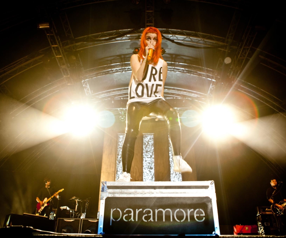 Free download wallpaper Music, Paramore on your PC desktop