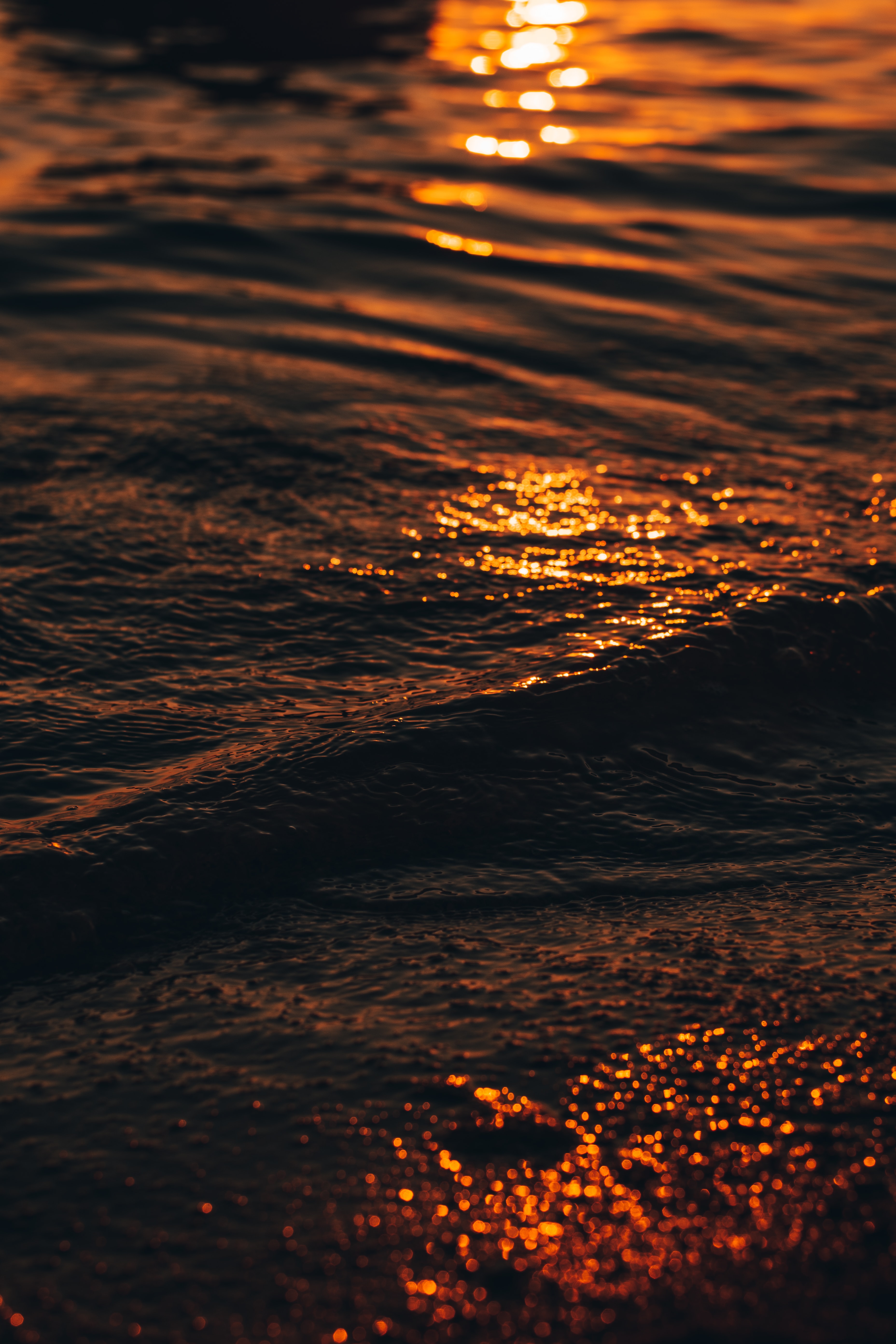 Download mobile wallpaper Glare, Waves, Nature, Wavy, Water, Sea for free.