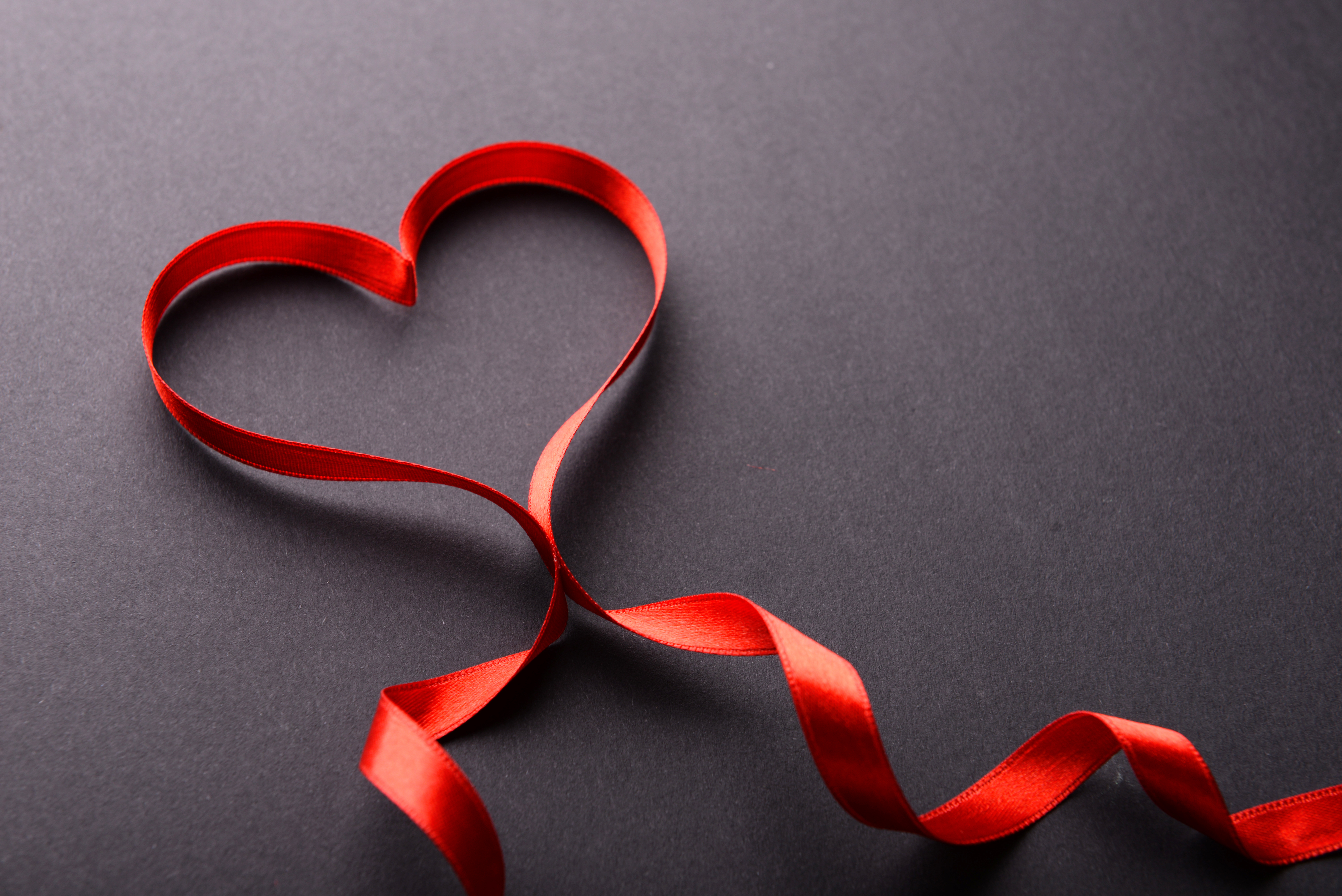 Laden Sie das Liebe, Herz, Schleife, Künstlerisch, Herzförmig-Bild kostenlos auf Ihren PC-Desktop herunter