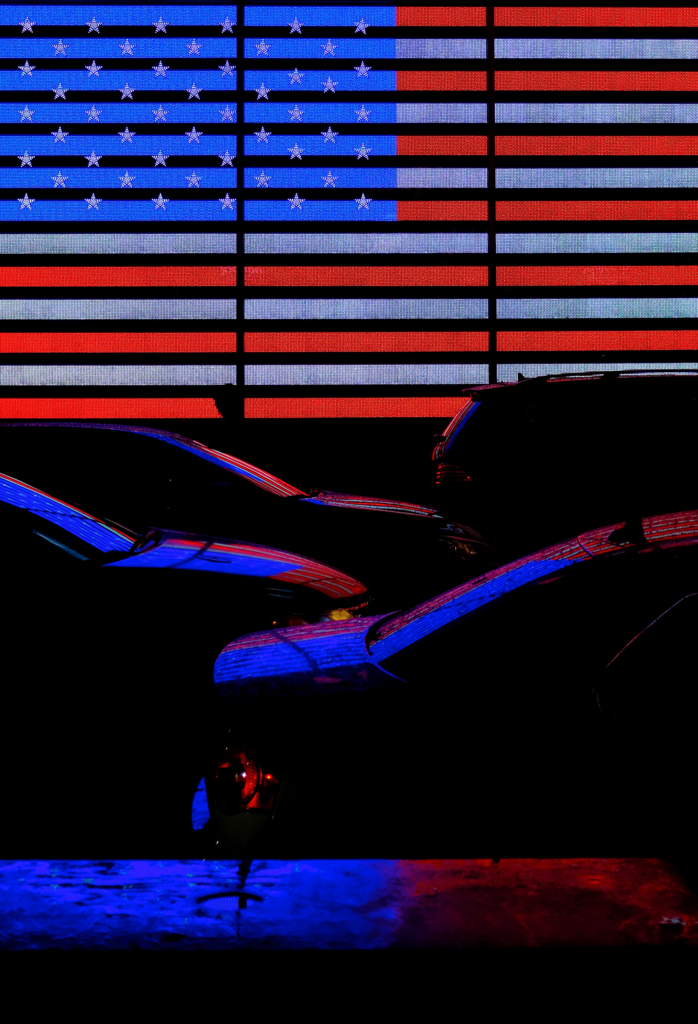 112360 завантажити картинку темні, темний, неон, автомобілі, автомобілів, америка, прапор - шпалери і заставки безкоштовно