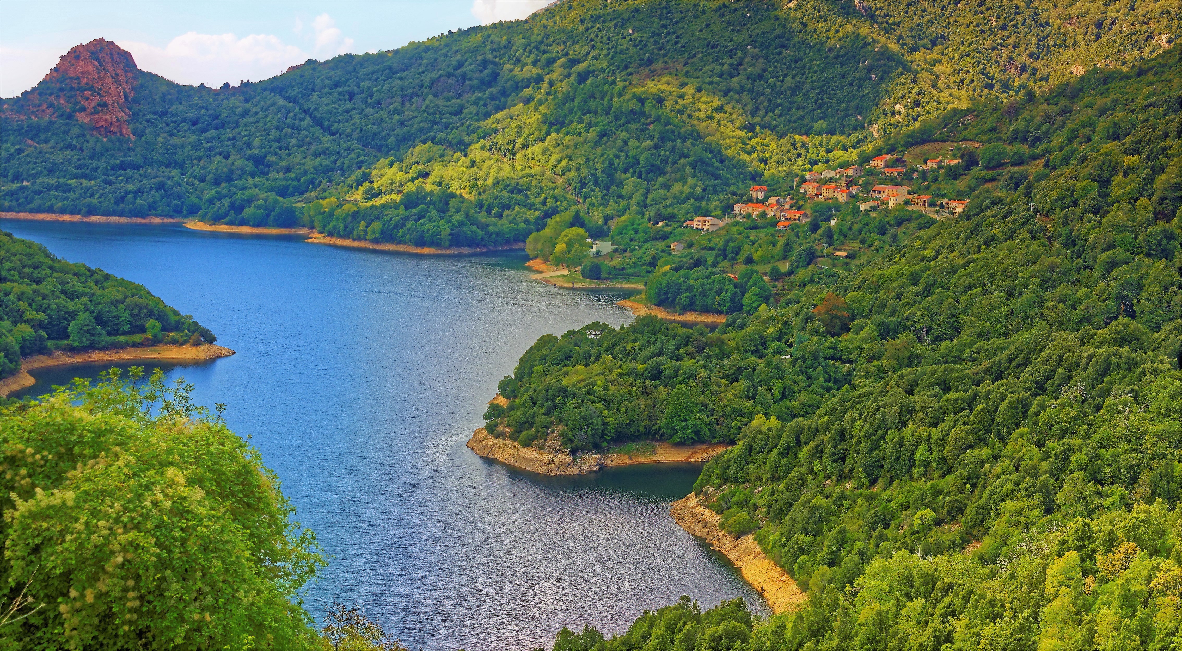 Laden Sie das Küste, Wald, Dorf, Frankreich, Bucht, Korsika, Erde/natur-Bild kostenlos auf Ihren PC-Desktop herunter