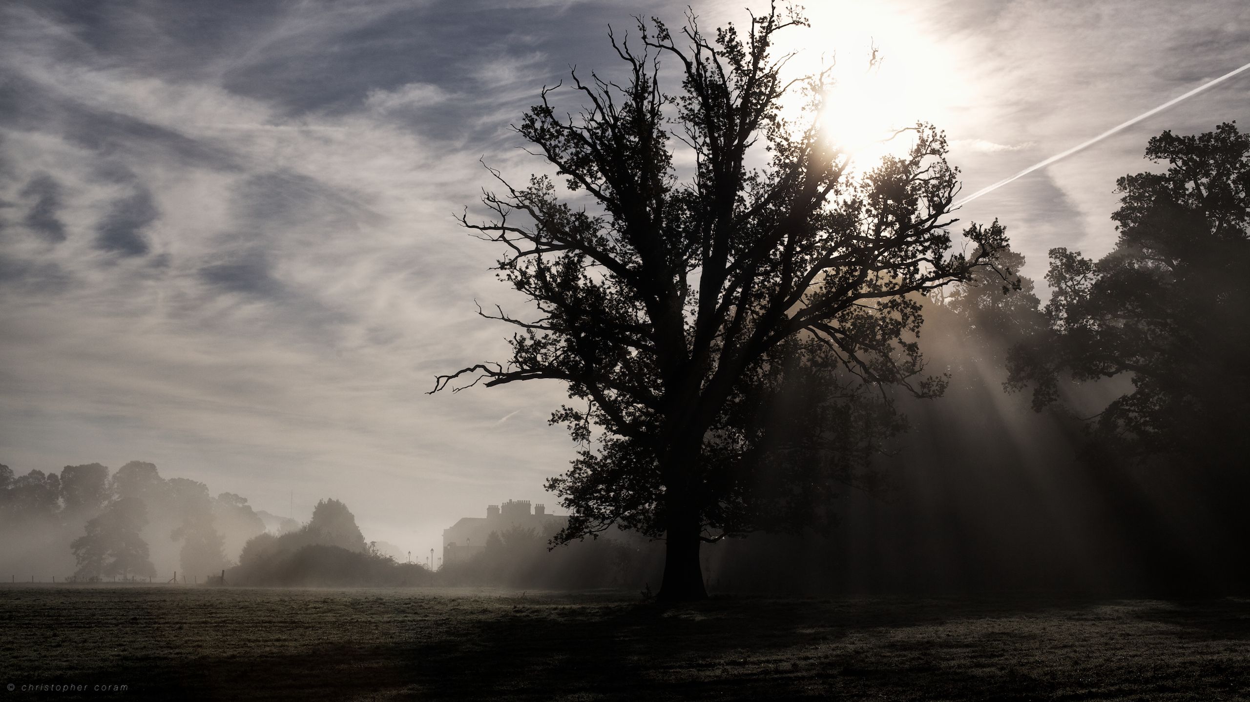 Free download wallpaper Landscape, Sun, Fog, Morning, Photography, Scenic on your PC desktop