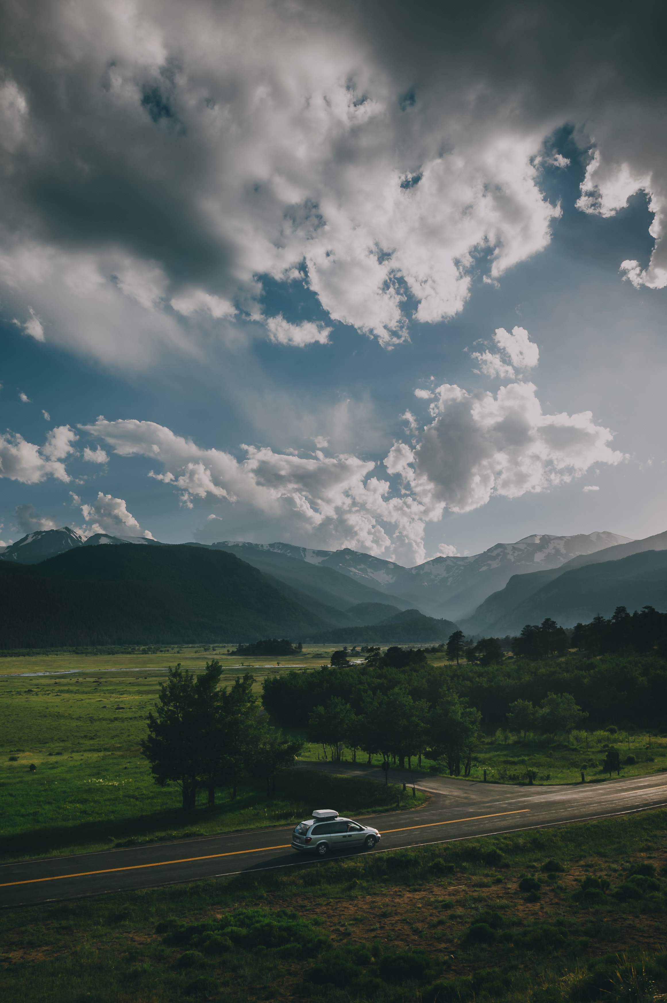 Free download wallpaper Cars, Journey, Mountains, Road, Suv, Car on your PC desktop