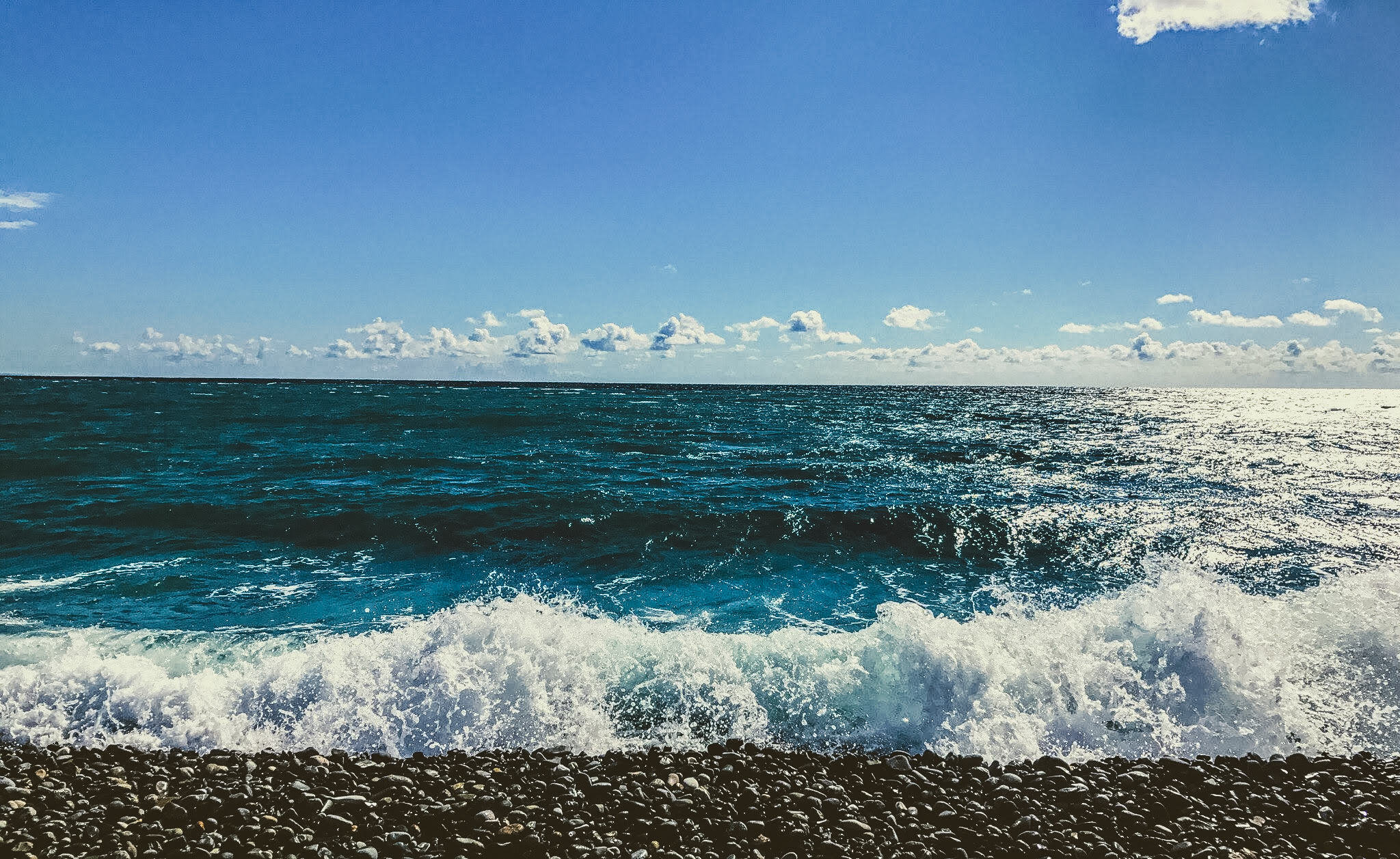 Download mobile wallpaper Nature, Water, Sky, Sea, Horizon, Ocean, Earth for free.