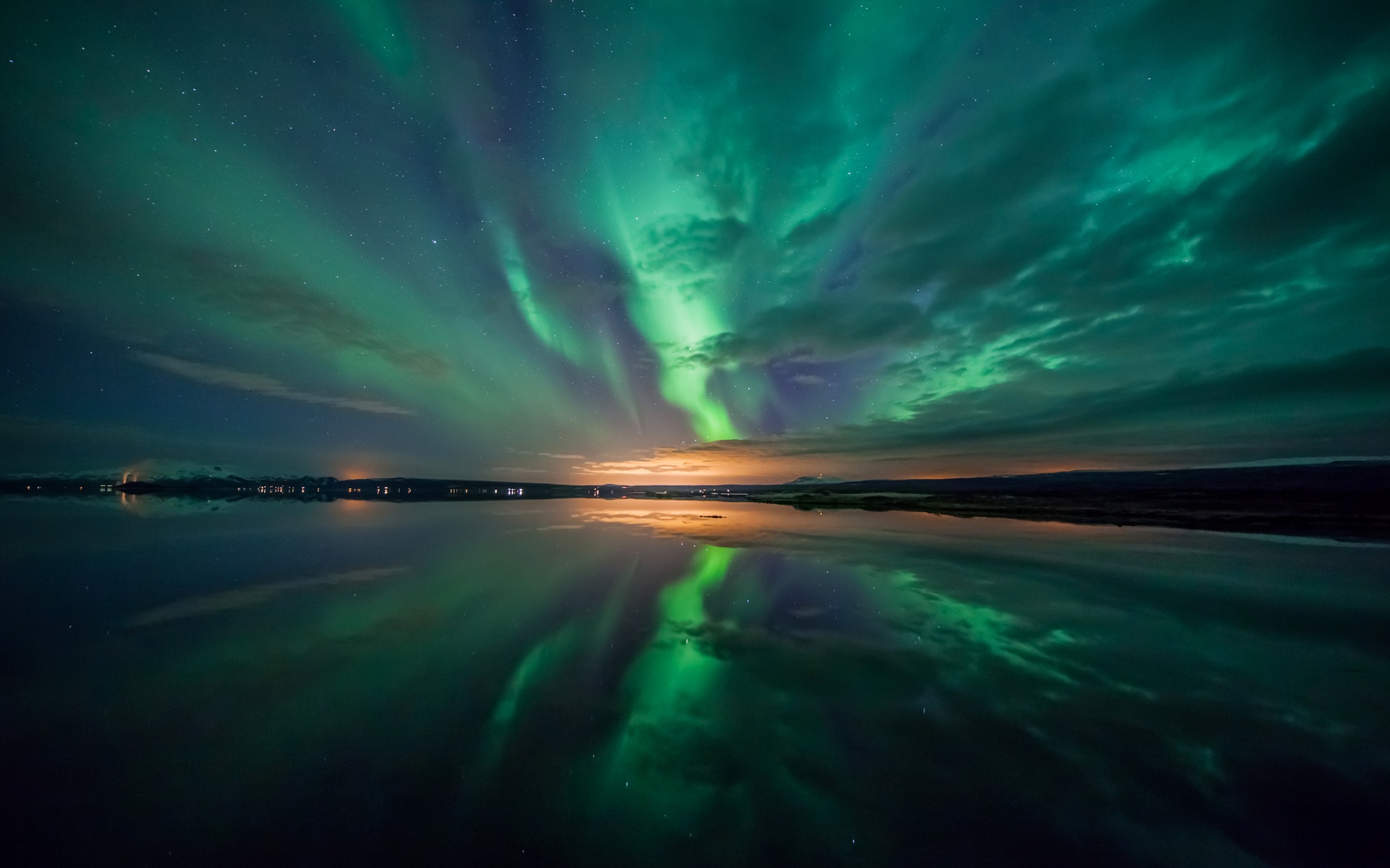 661679 descargar imagen aurora boreal, noche, tierra/naturaleza: fondos de pantalla y protectores de pantalla gratis