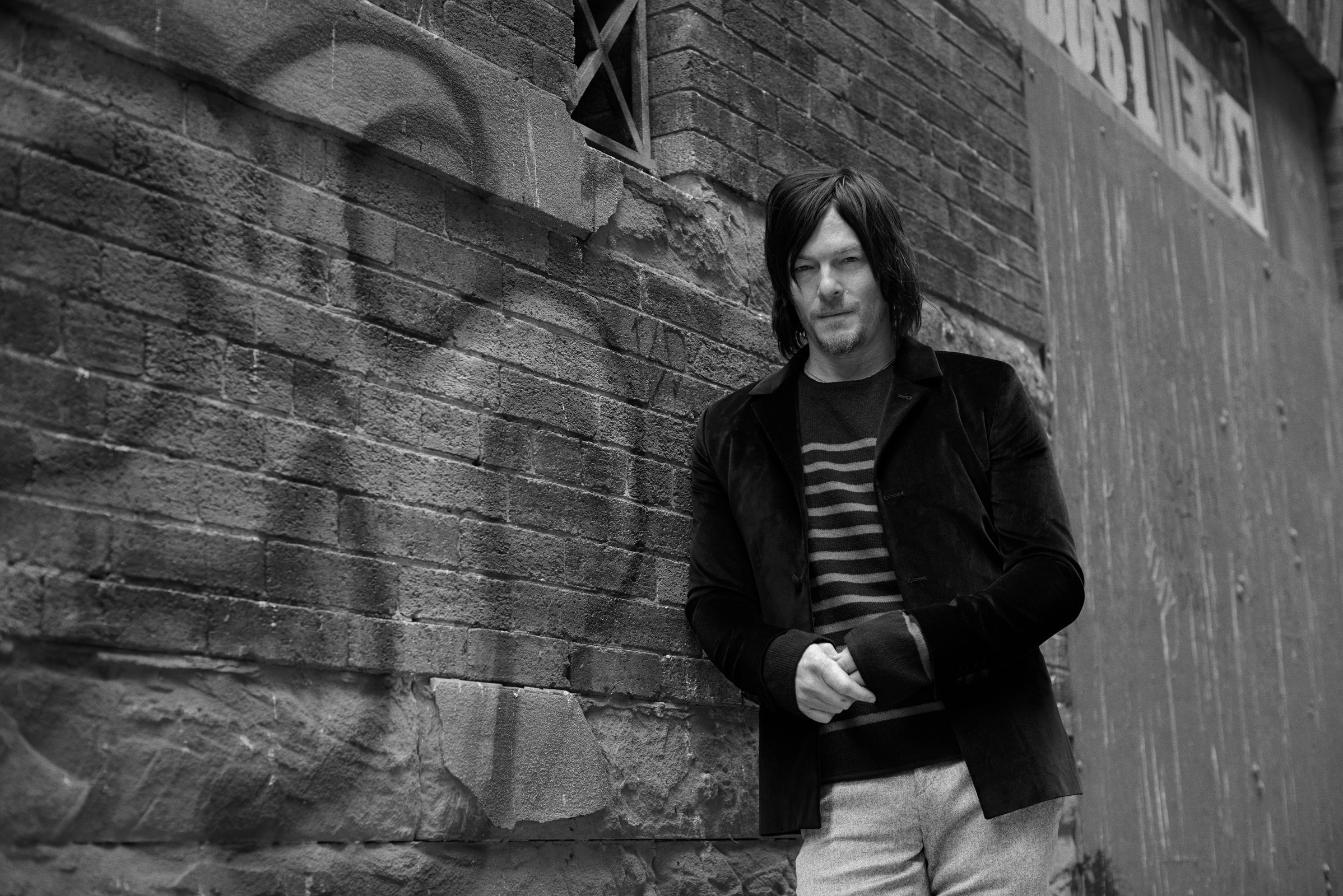 Download mobile wallpaper American, Celebrity, Black & White, Actor, Norman Reedus for free.