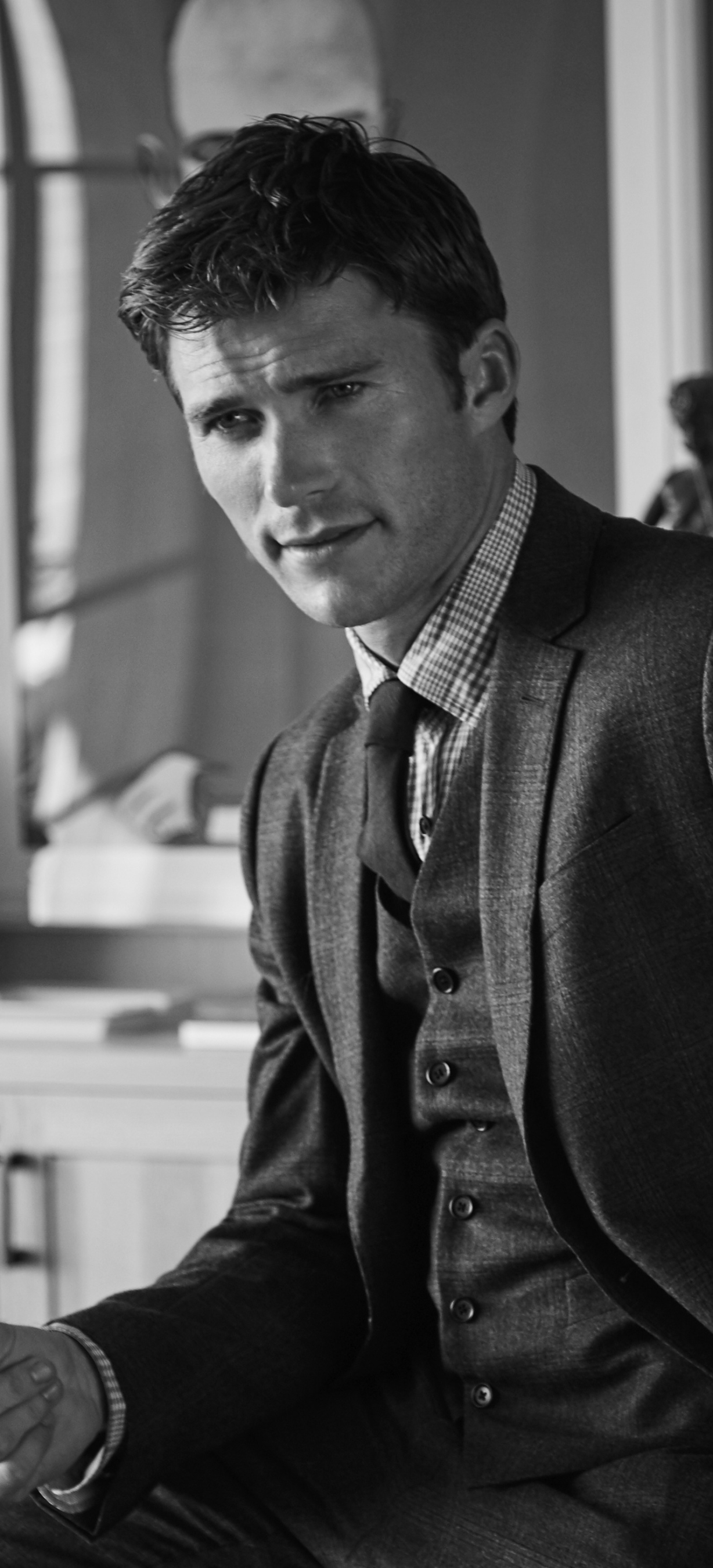 Download mobile wallpaper American, Celebrity, Black & White, Actor, Scott Eastwood for free.