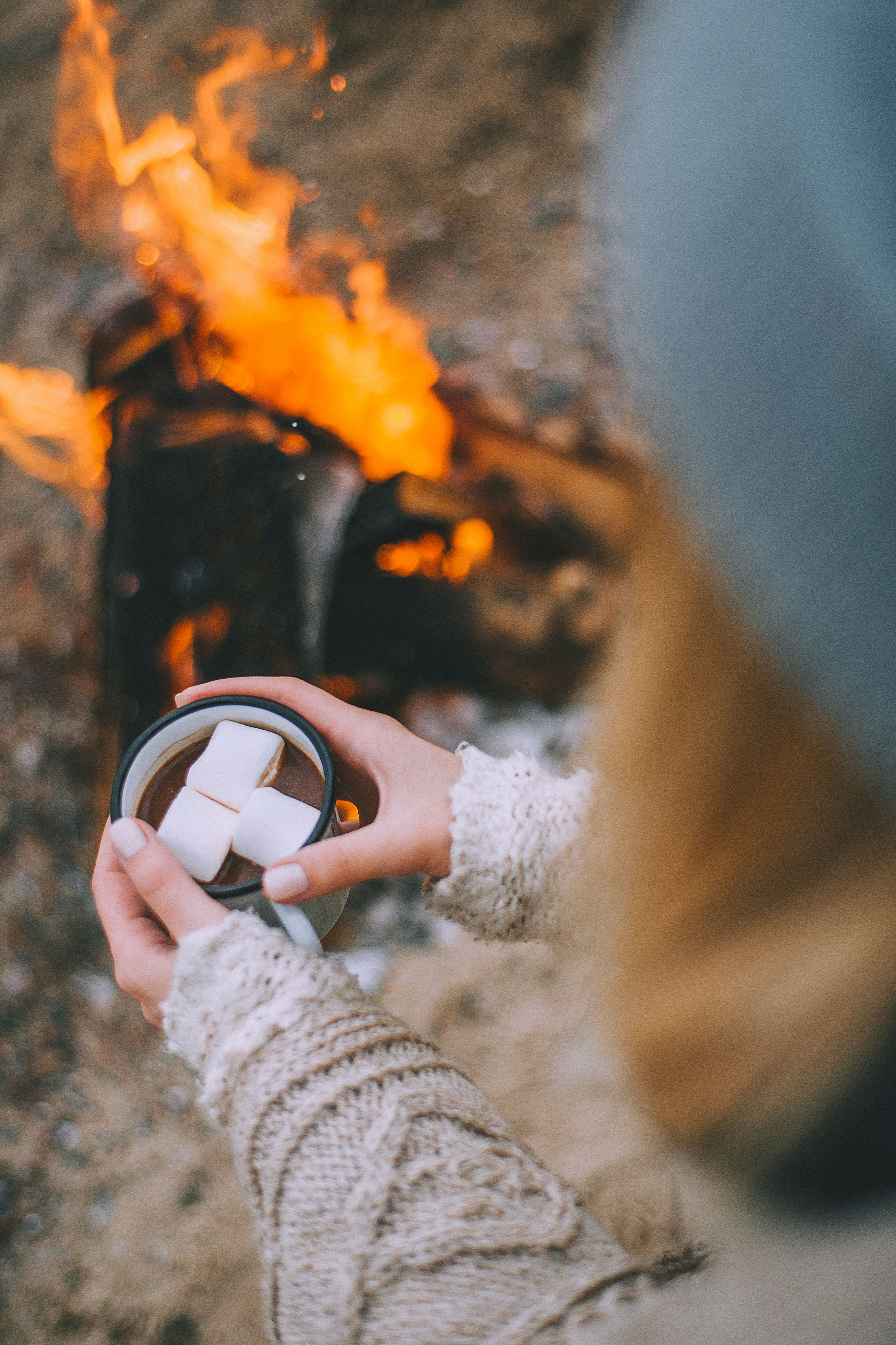 food, bonfire, journey, hands, camping, campsite, marshmallow, zephyr, cocoa