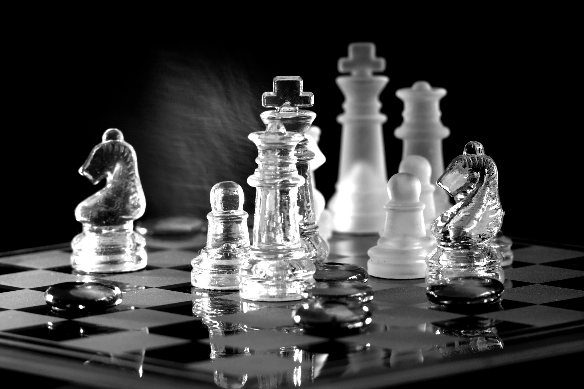 Free download wallpaper Chess, Game, Black & White on your PC desktop