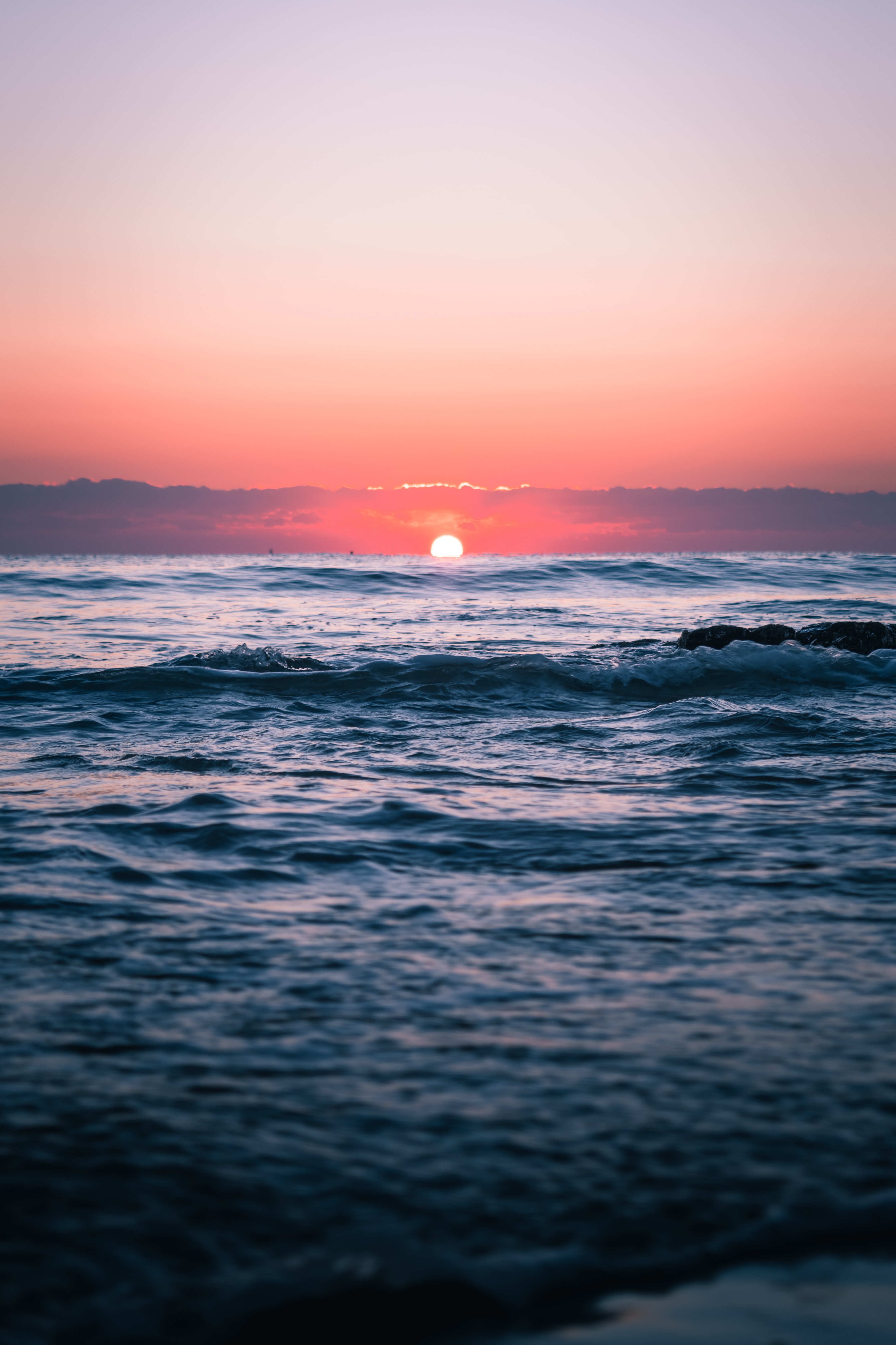Download mobile wallpaper Waves, Nature, Sunset, Horizon, Sea, Sun for free.
