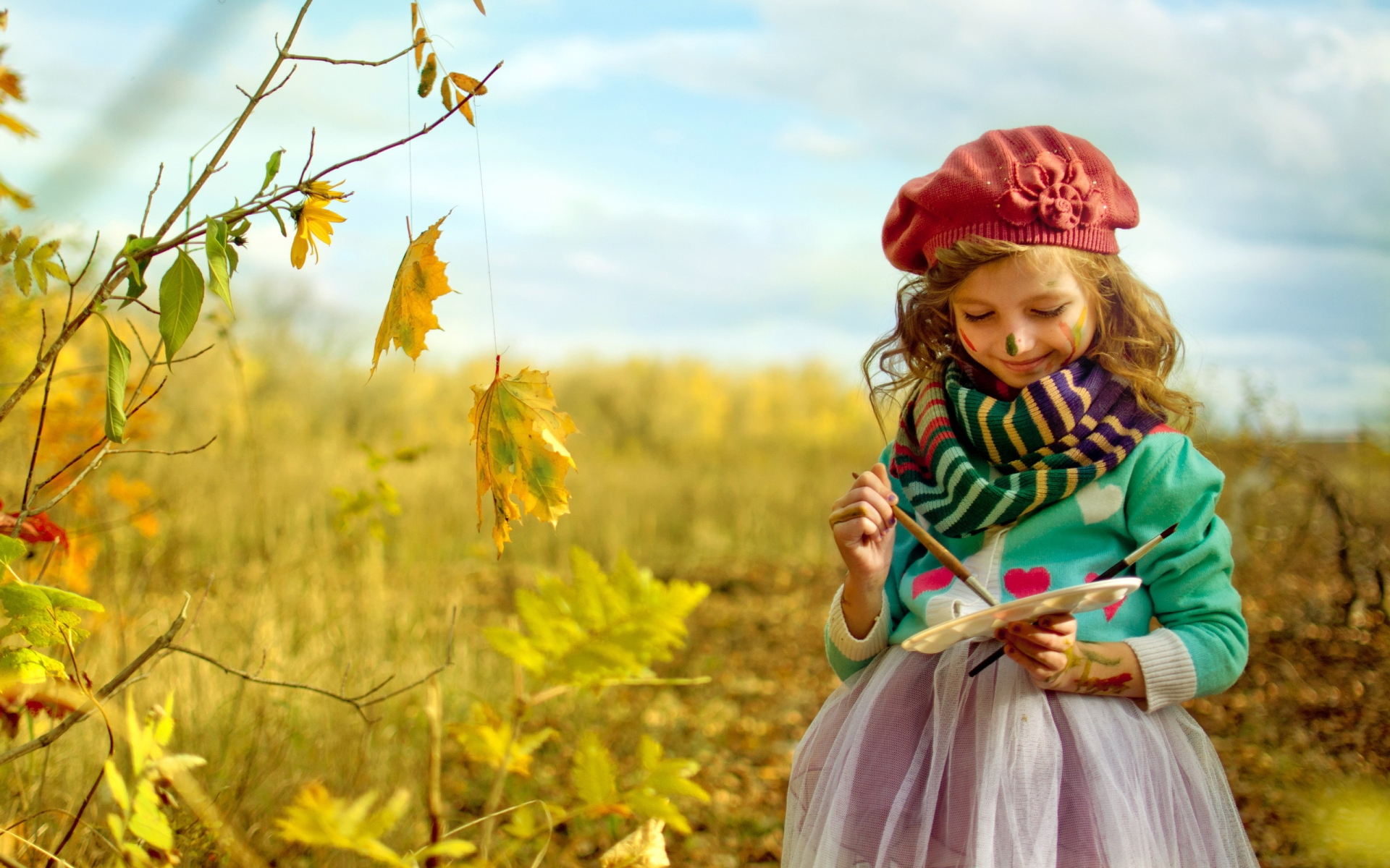 Handy-Wallpaper Natur, Herbst, Blatt, Süß, Kind, Fotografie, Jahreszeit kostenlos herunterladen.