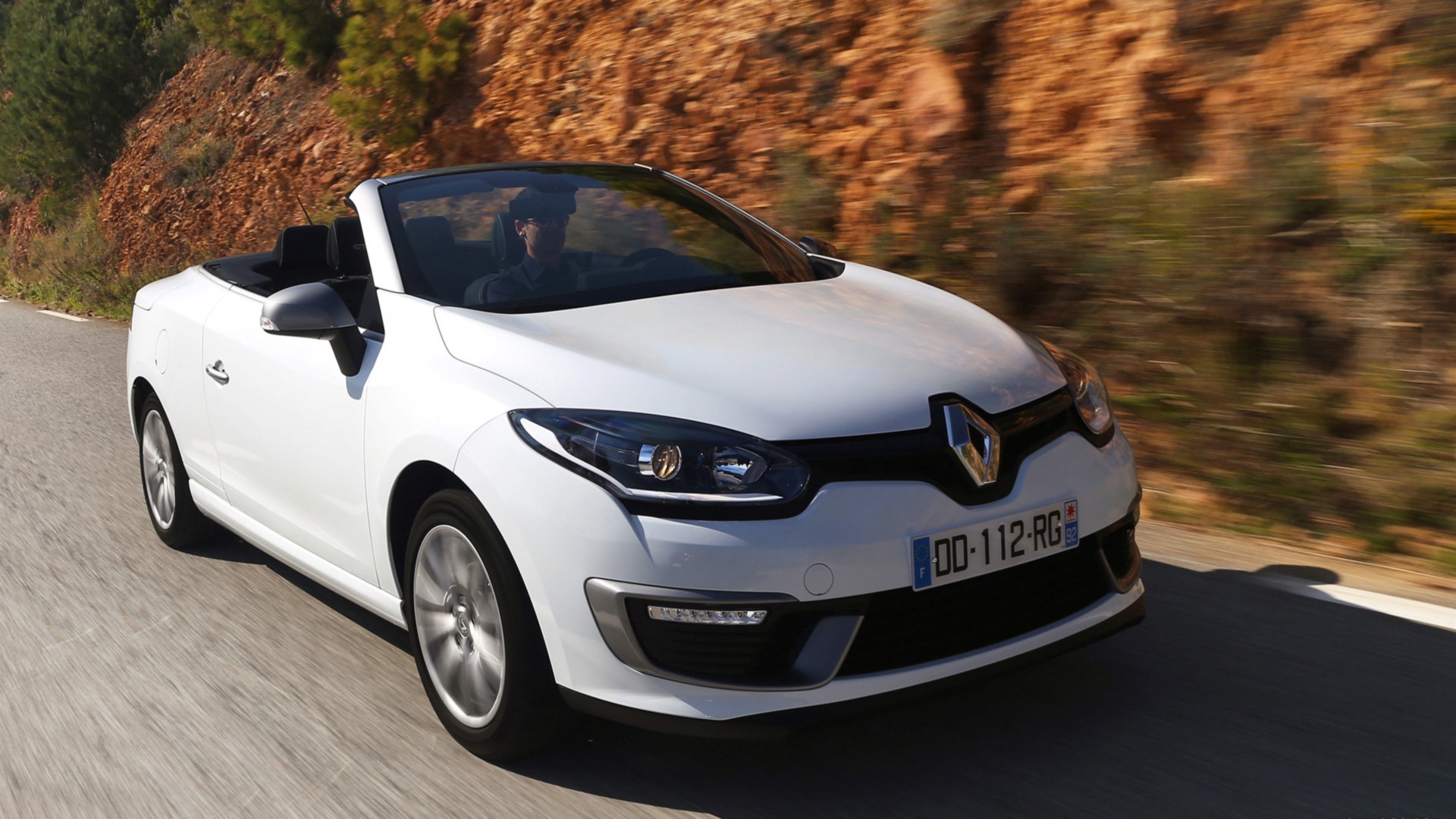 Завантажити шпалери Renault Megane Coupe Cabriolet 2015 Р В на телефон безкоштовно