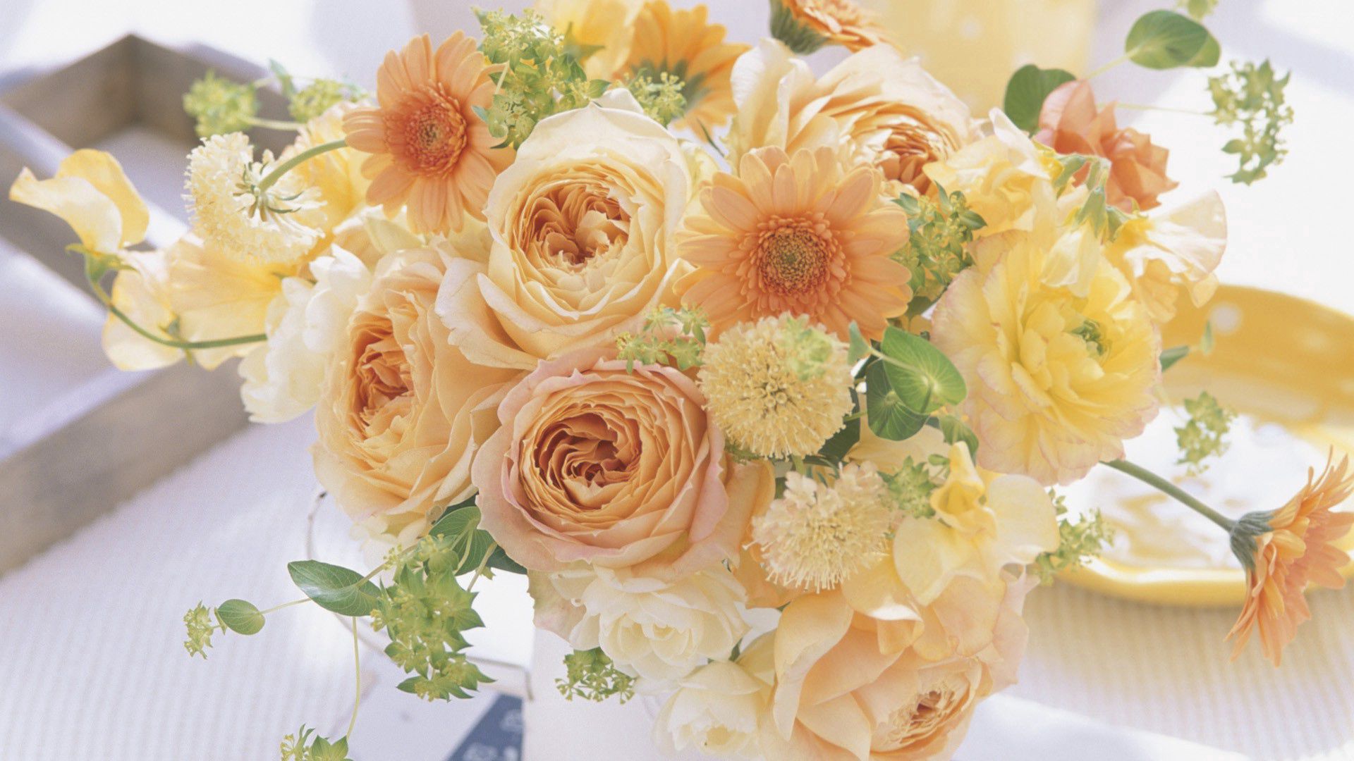 Téléchargez des papiers peints mobile Fleurs, Bouquet, Vase, Roses, Gerberas, Composition gratuitement.