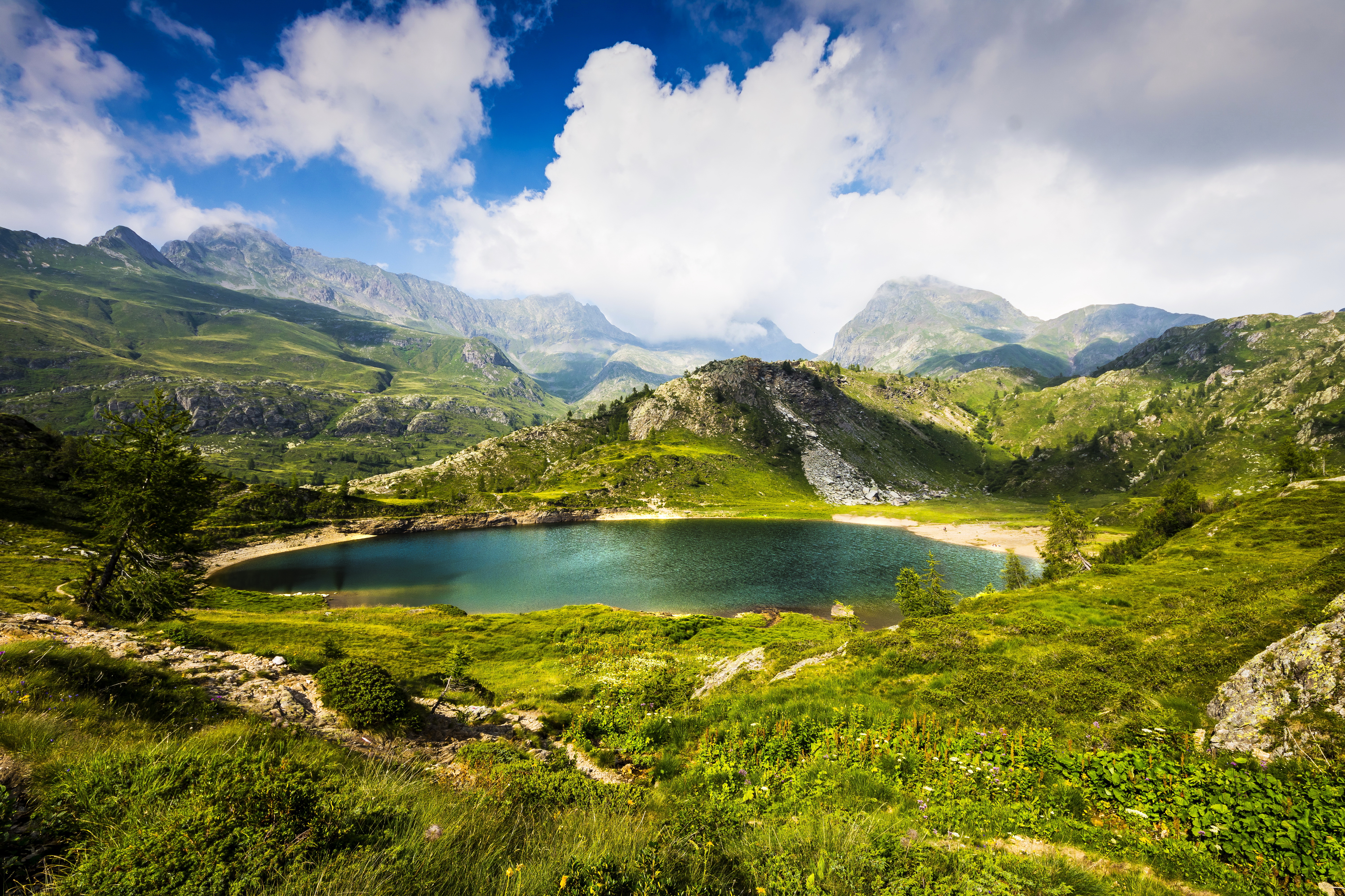 Download mobile wallpaper Landscape, Lakes, Italy, Mountain, Lake, Earth for free.