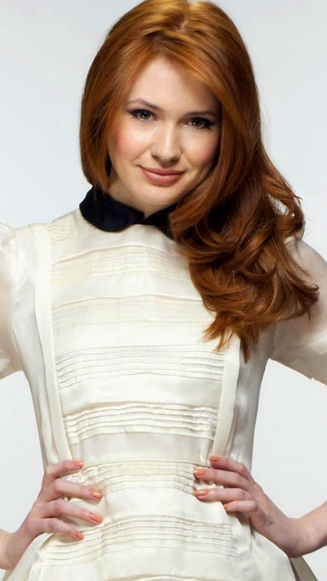 Download mobile wallpaper Celebrity, Karen Gillan for free.