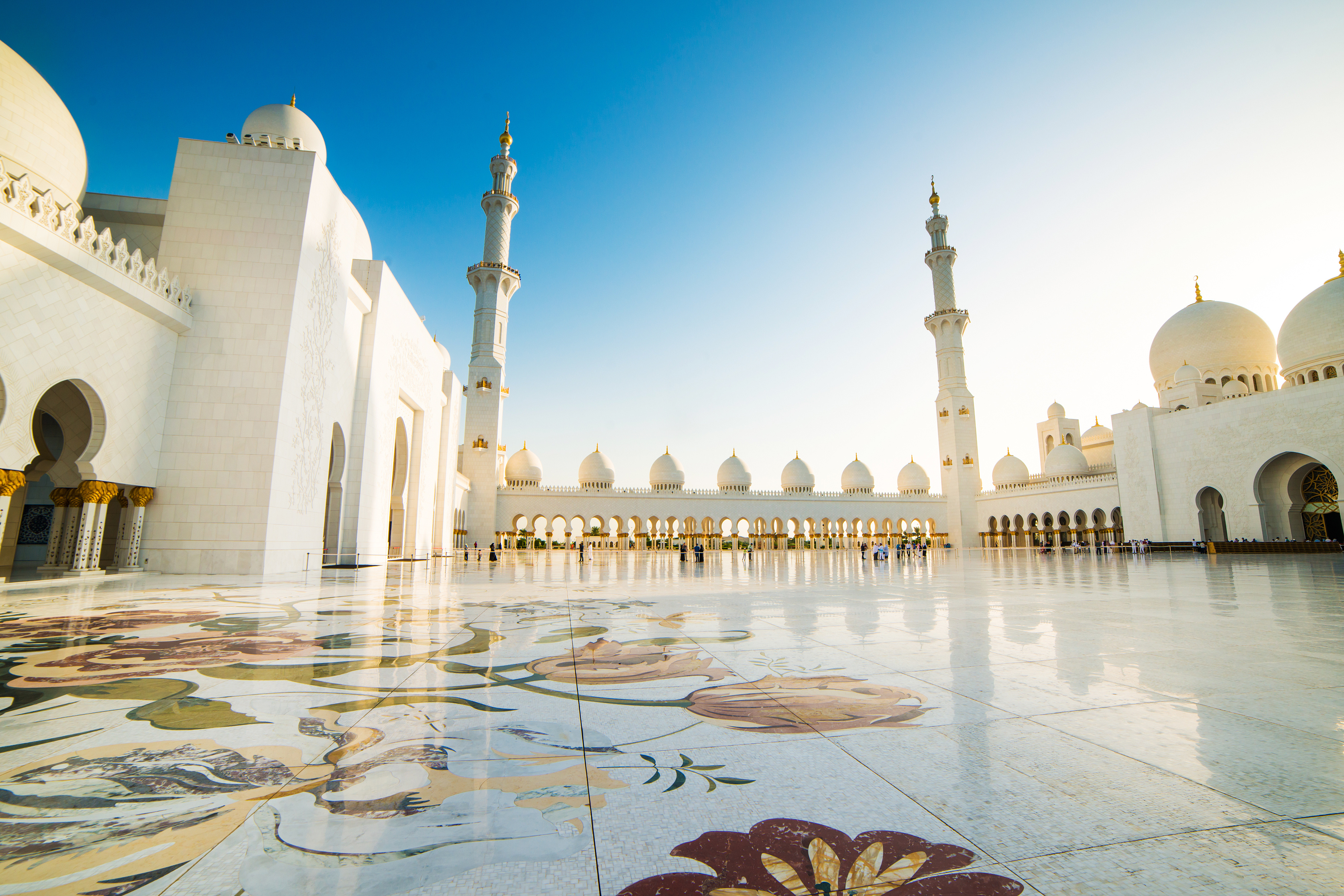 Sheikh Zayed Grand Mosque  HD desktop images