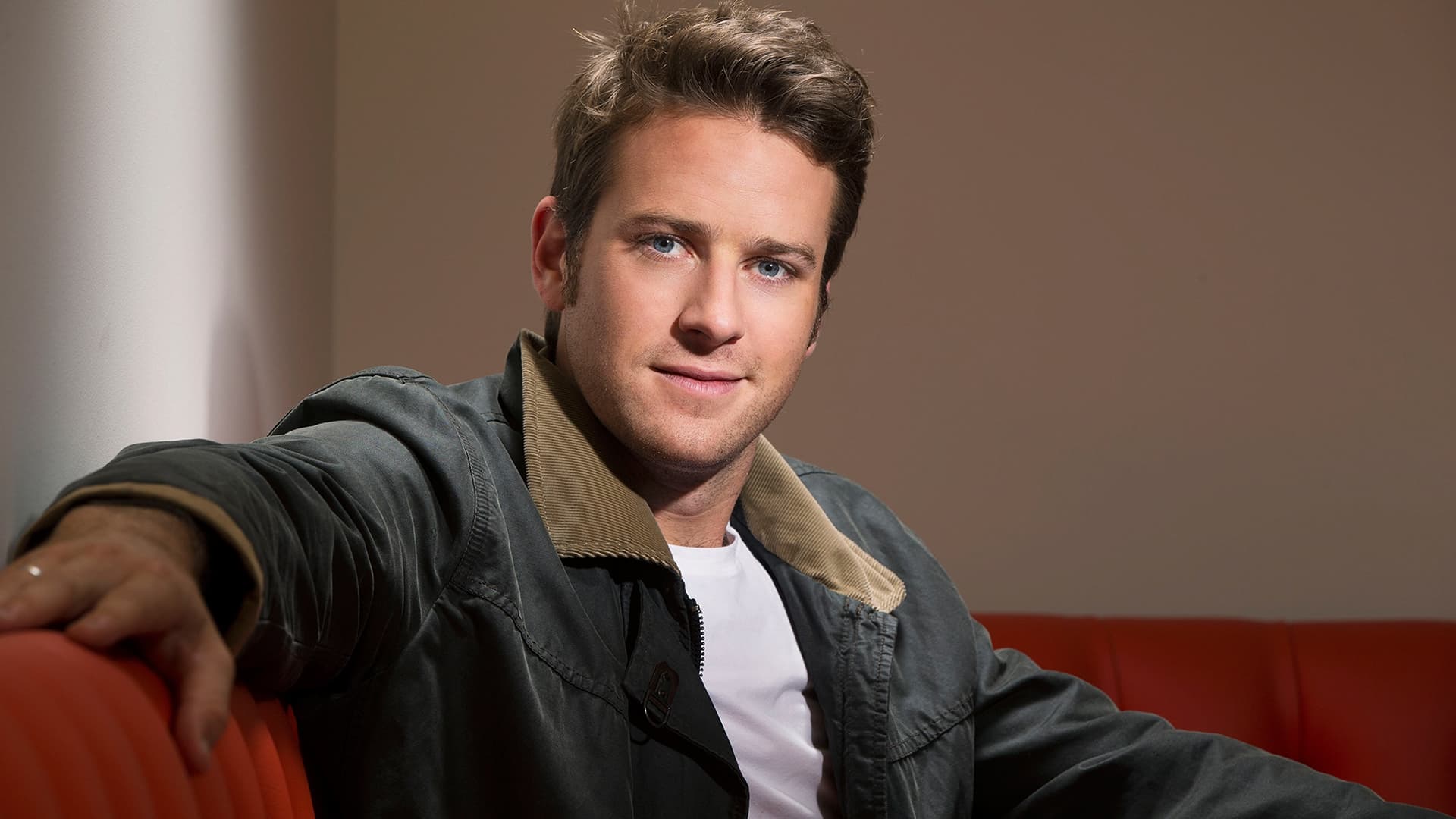 Download mobile wallpaper Celebrity, Actor, Armie Hammer for free.