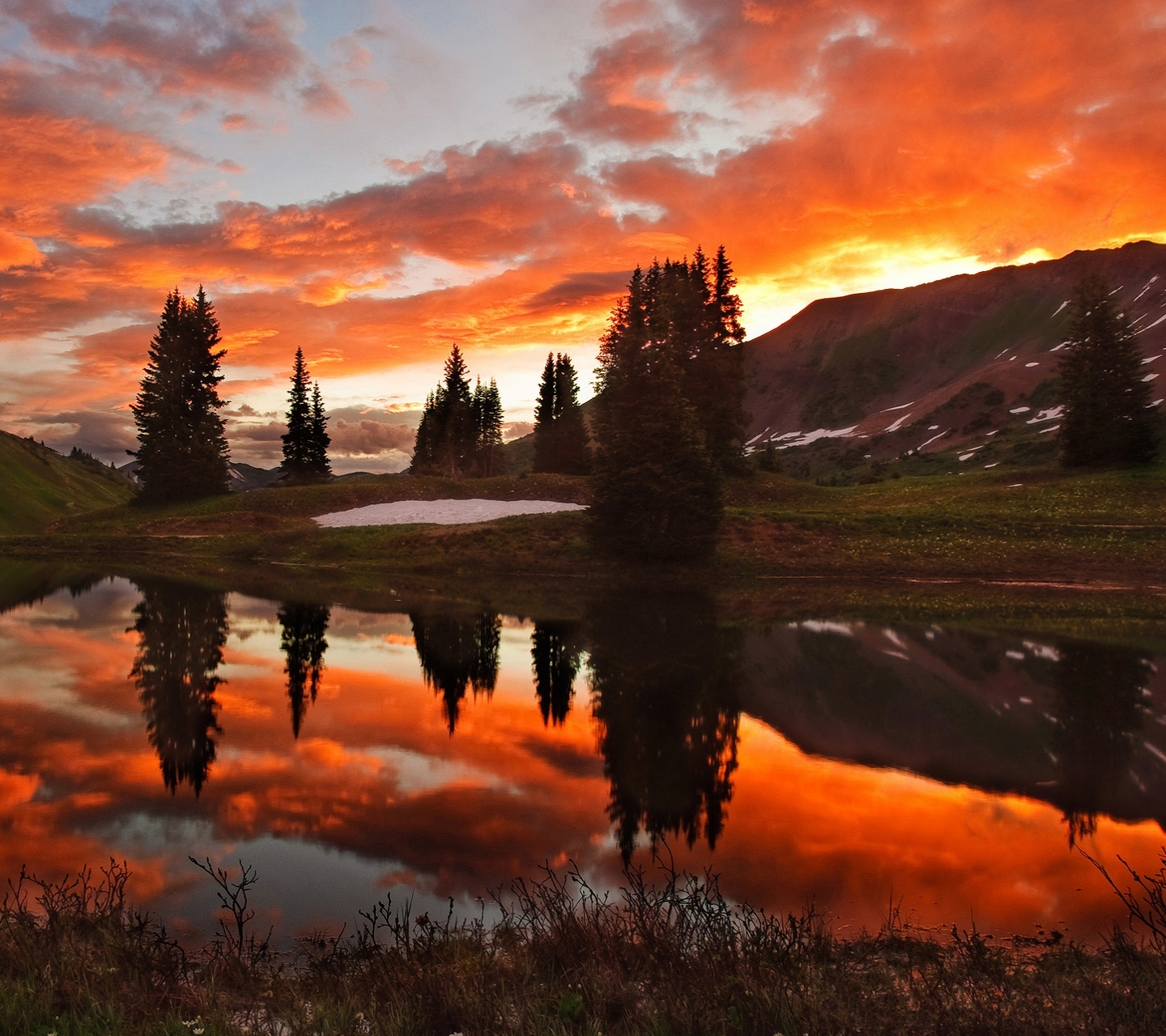 Free download wallpaper Sunset, Mountain, Lake, Reflection, Tree, Earth, Cloud, Scenic on your PC desktop