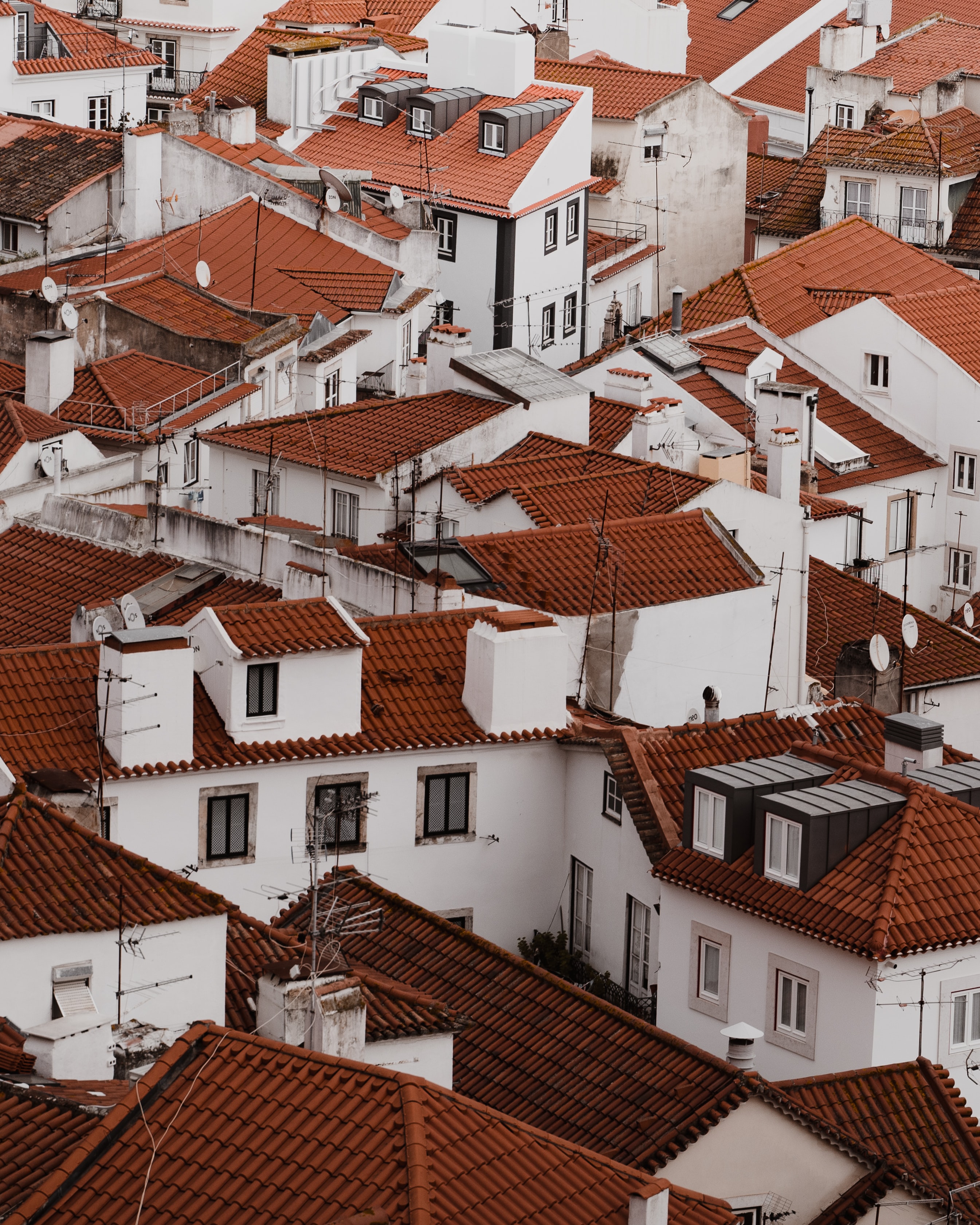 Free download wallpaper View From Above, Roof, Roofs, Architecture, City, Building, Cities on your PC desktop