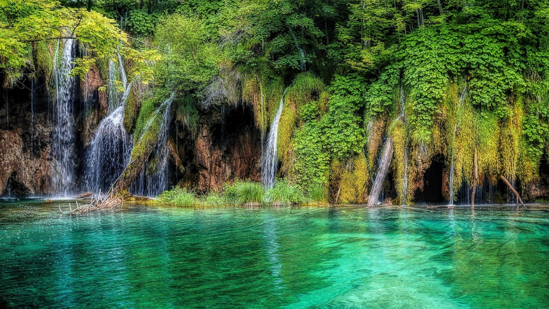 874020 скачать обои земля/природа, плитвицкое озеро, хорватия, природа, плитивицкое озеро, растительность, вода, водопад - заставки и картинки бесплатно