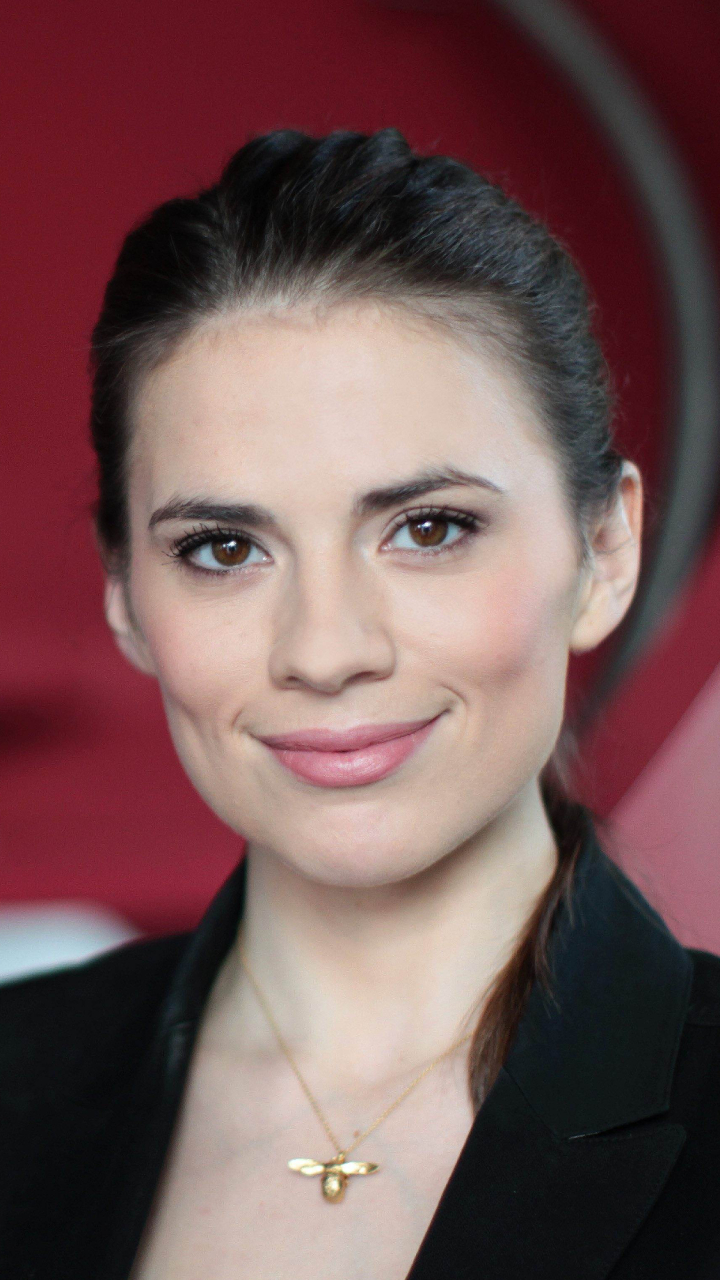 Download mobile wallpaper English, Celebrity, Actress, Hayley Atwell for free.