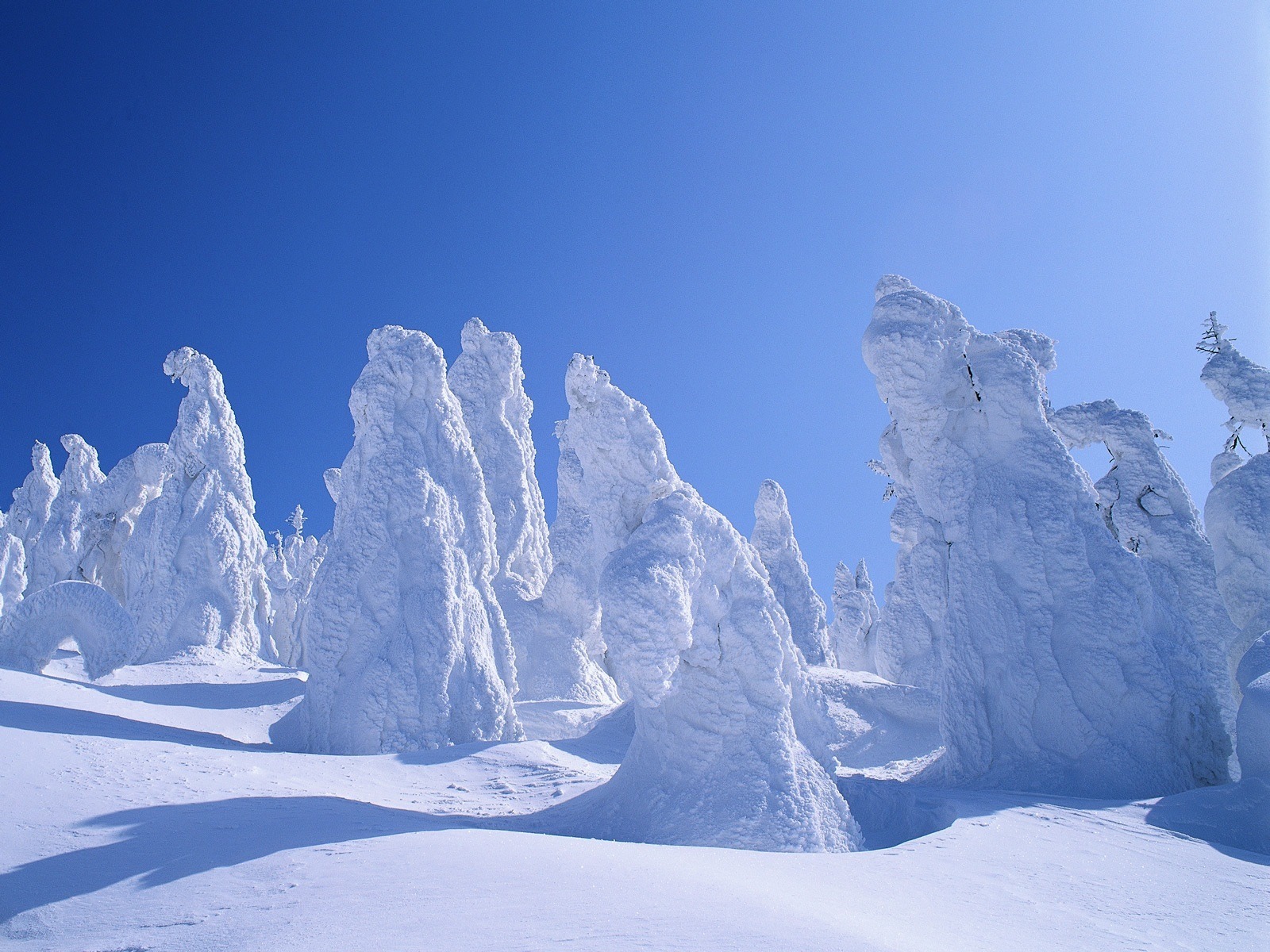 Download mobile wallpaper Landscape, Winter, Snow for free.