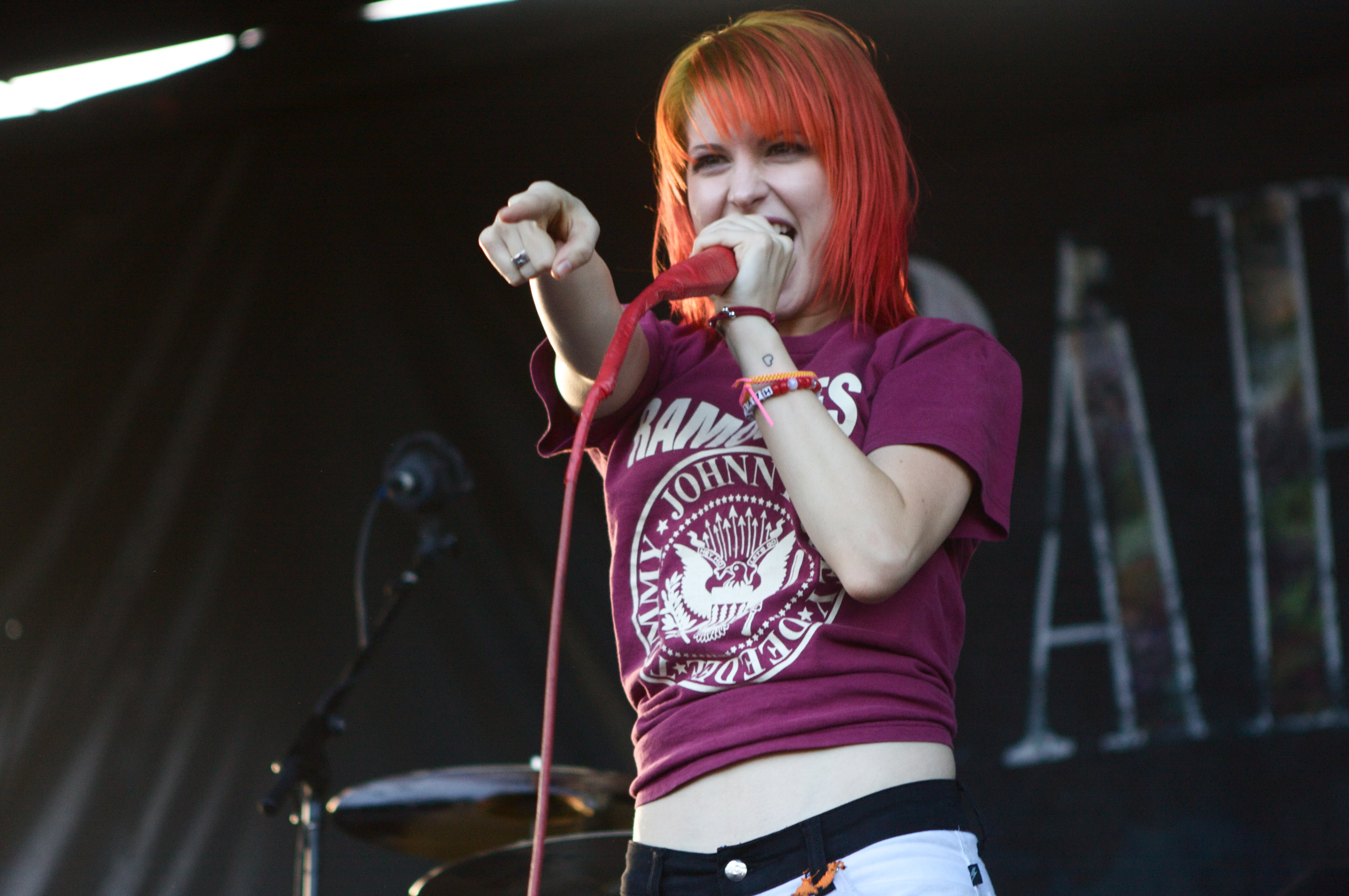 Handy-Wallpaper Musik, Hayley Williams kostenlos herunterladen.