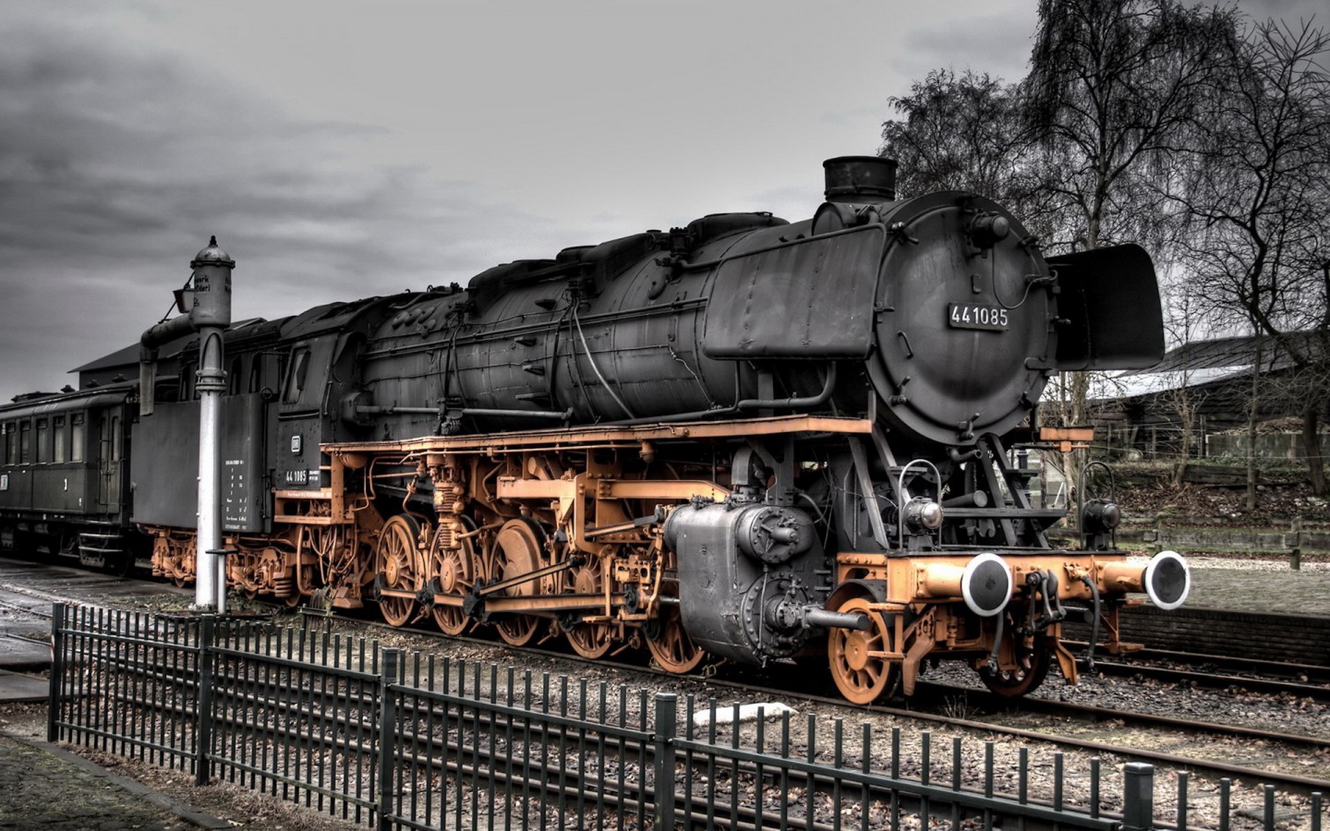 Free download wallpaper Hdr, Train, Vehicles on your PC desktop