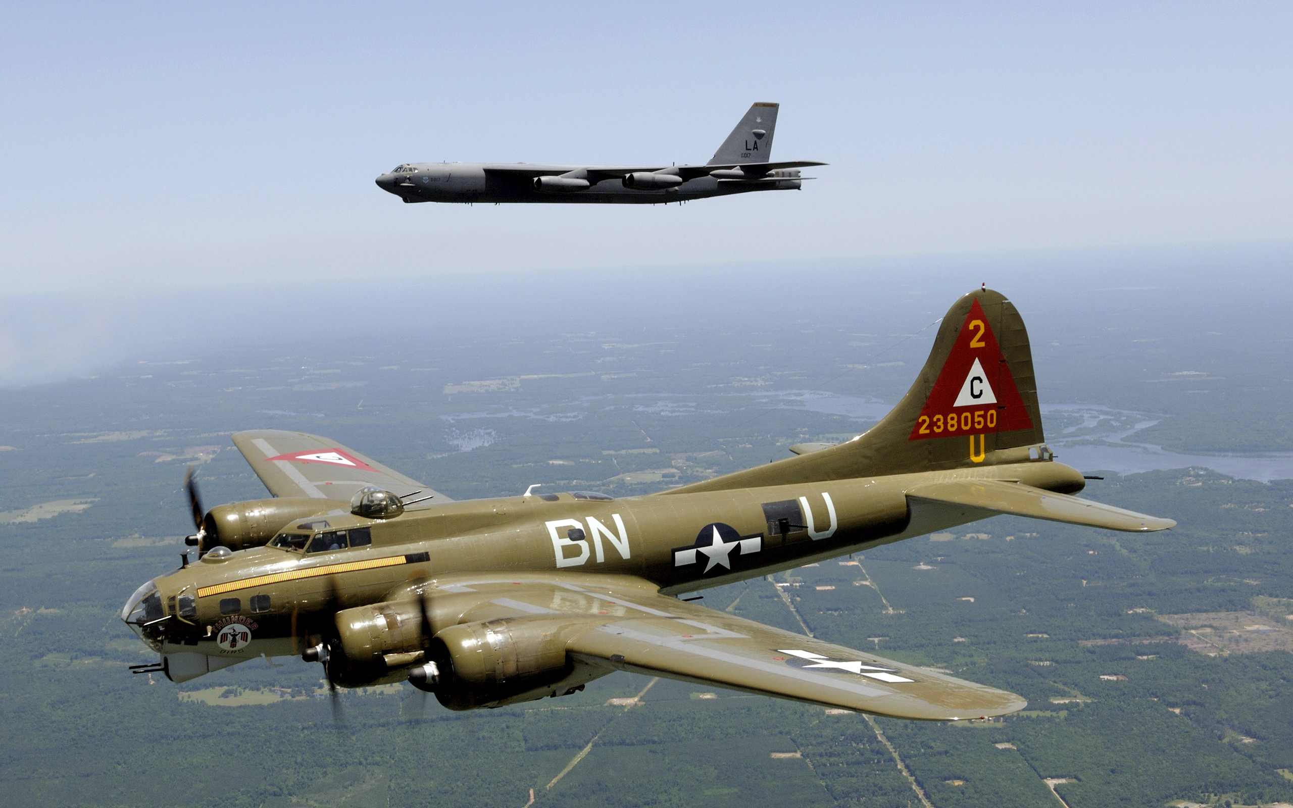 Laden Sie das Militär, Bomber, Boeing B 17 Fliegende Festung-Bild kostenlos auf Ihren PC-Desktop herunter