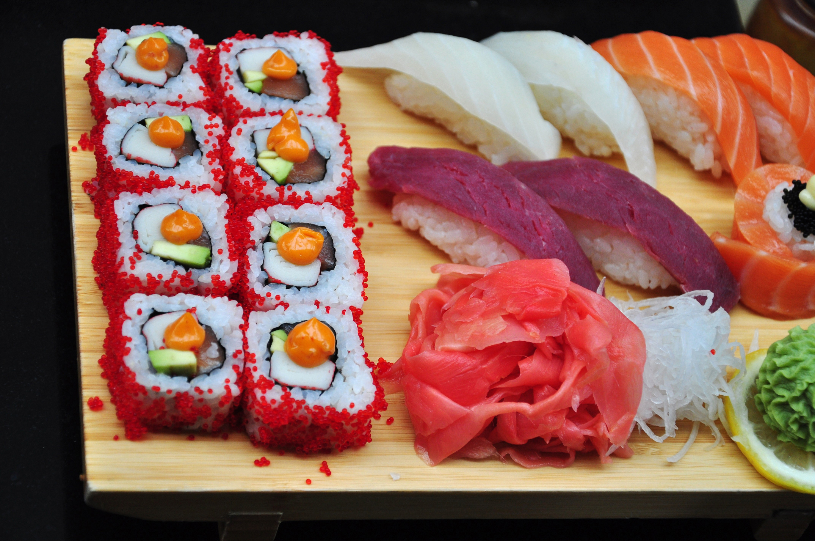 Free download wallpaper Food, Sushi, Fish, Seafood, Rice on your PC desktop