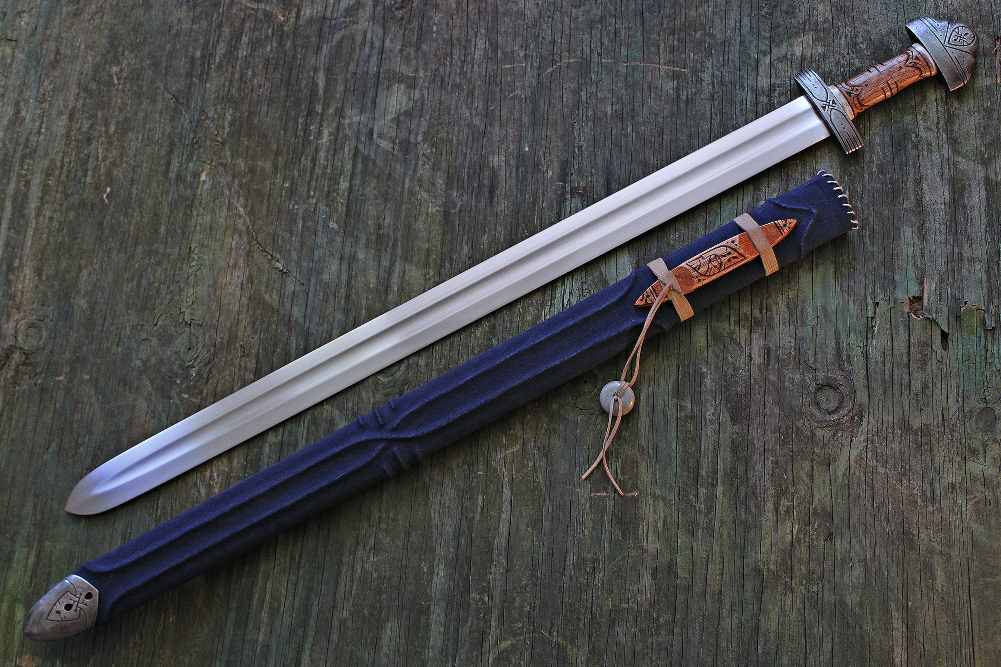 Handy-Wallpaper Schwert, Waffen kostenlos herunterladen.