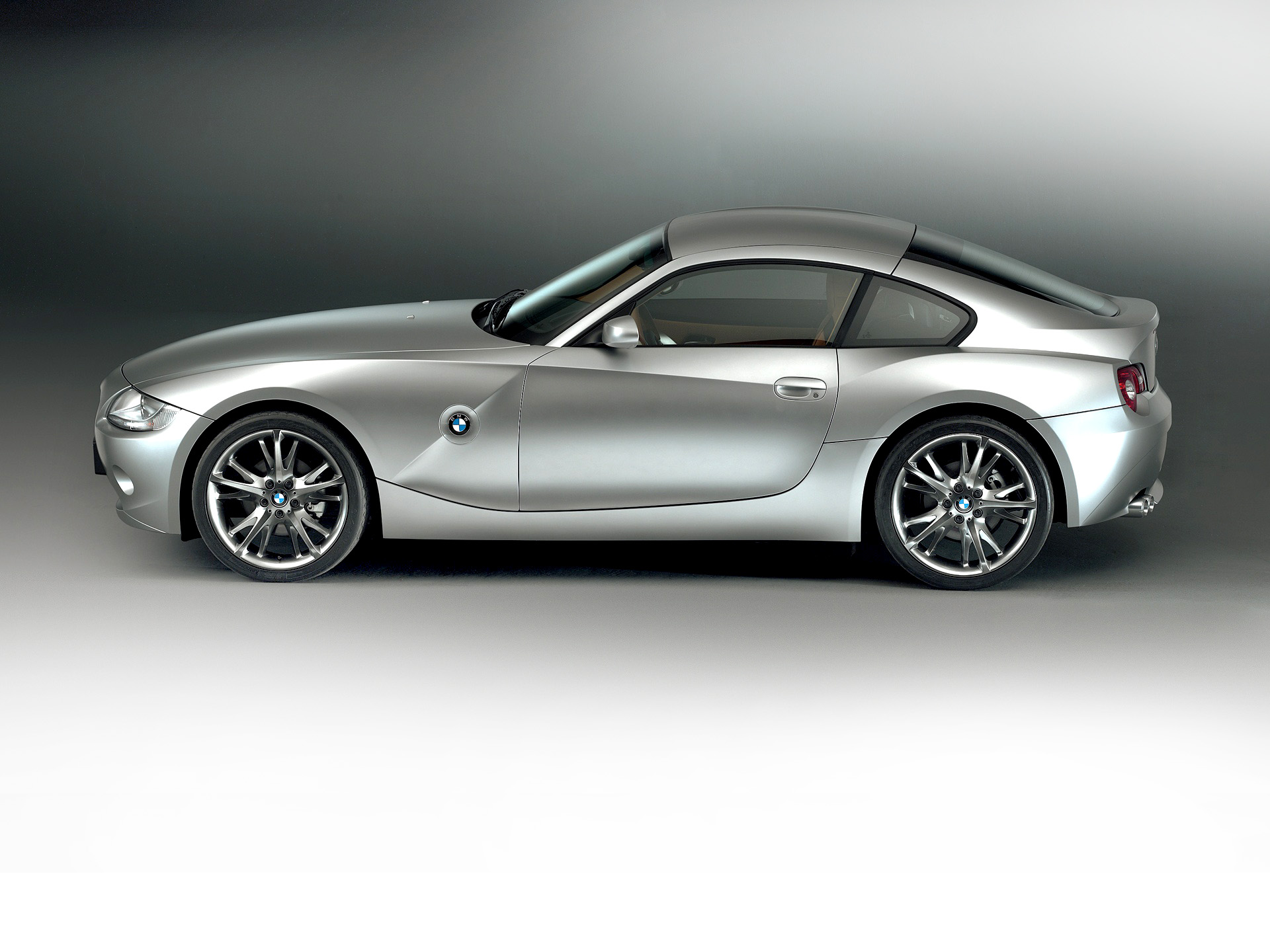 Laden Sie Bmw Concept Z4 Coupé HD-Desktop-Hintergründe herunter