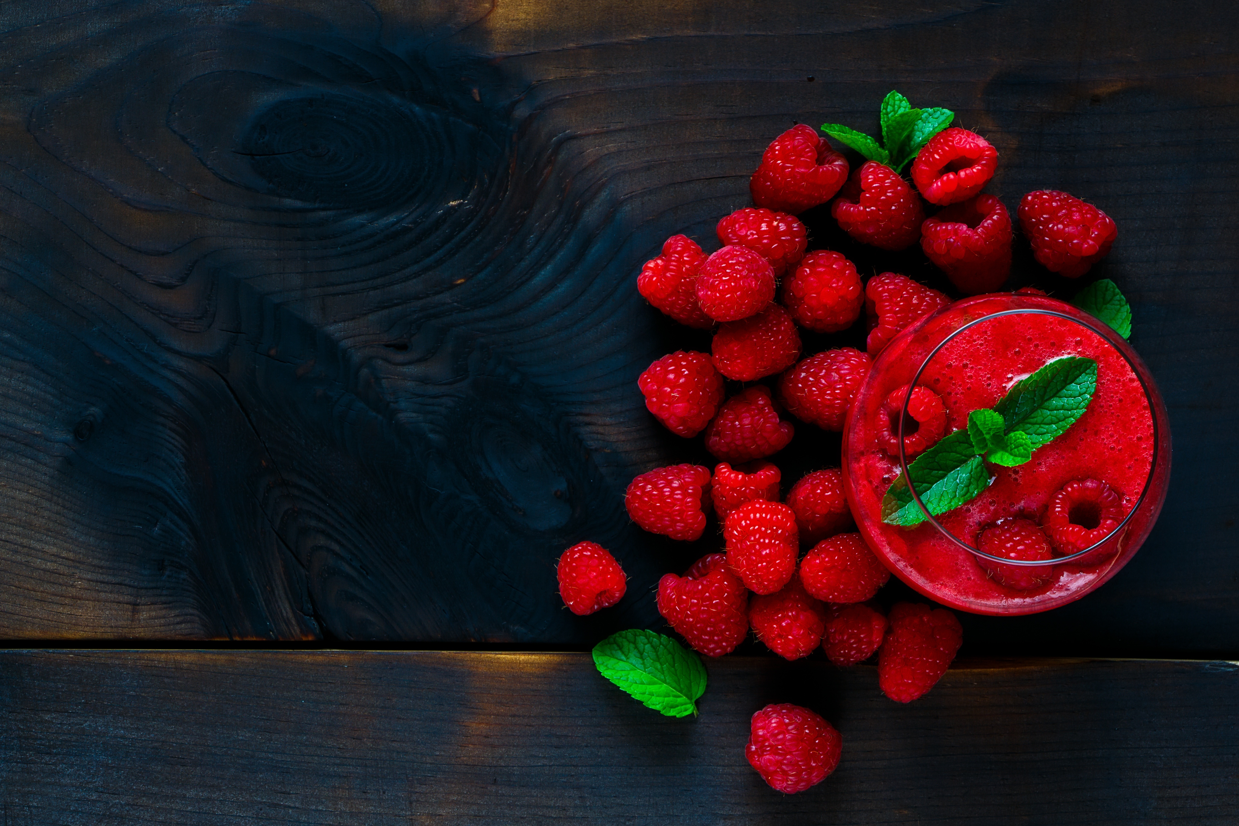 Free download wallpaper Food, Raspberry, Berry, Fruit, Drink, Smoothie on your PC desktop