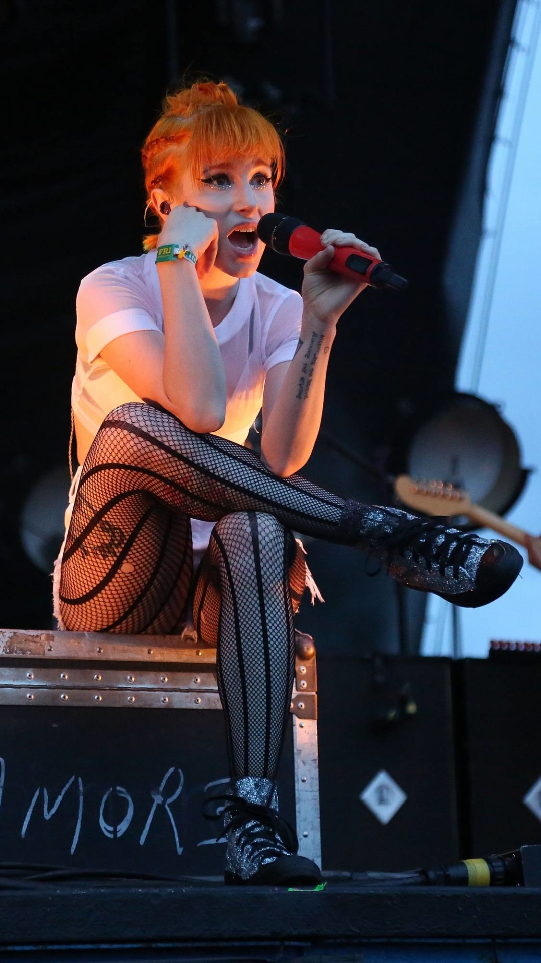 Handy-Wallpaper Musik, Hayley Williams kostenlos herunterladen.