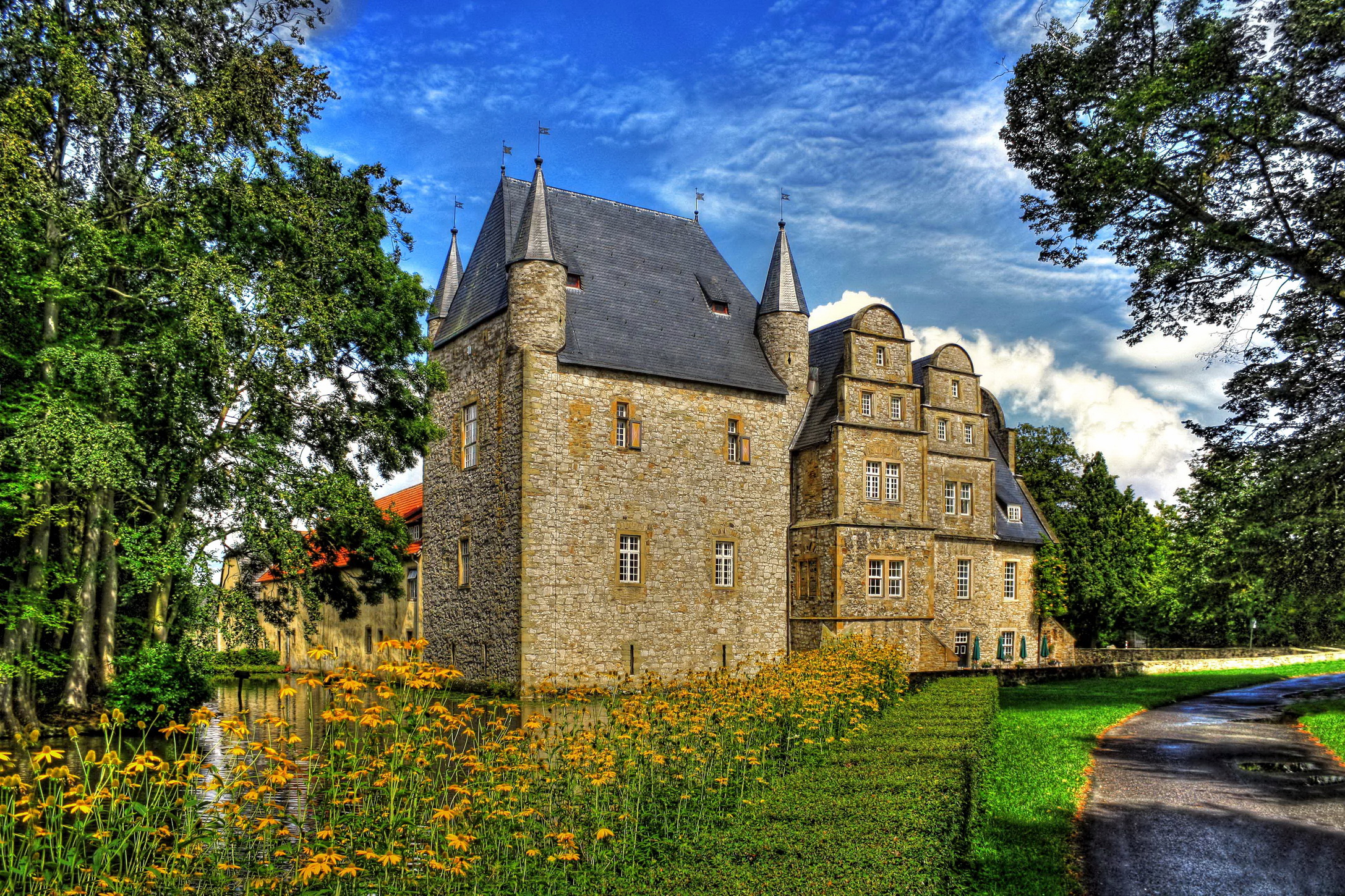 Free download wallpaper Castles, Germany, Man Made, Castle on your PC desktop