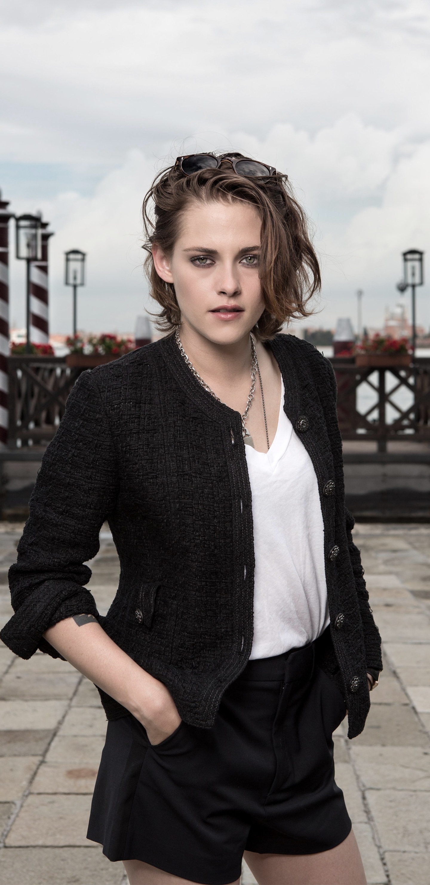 Download mobile wallpaper Kristen Stewart, American, Celebrity, Actress for free.